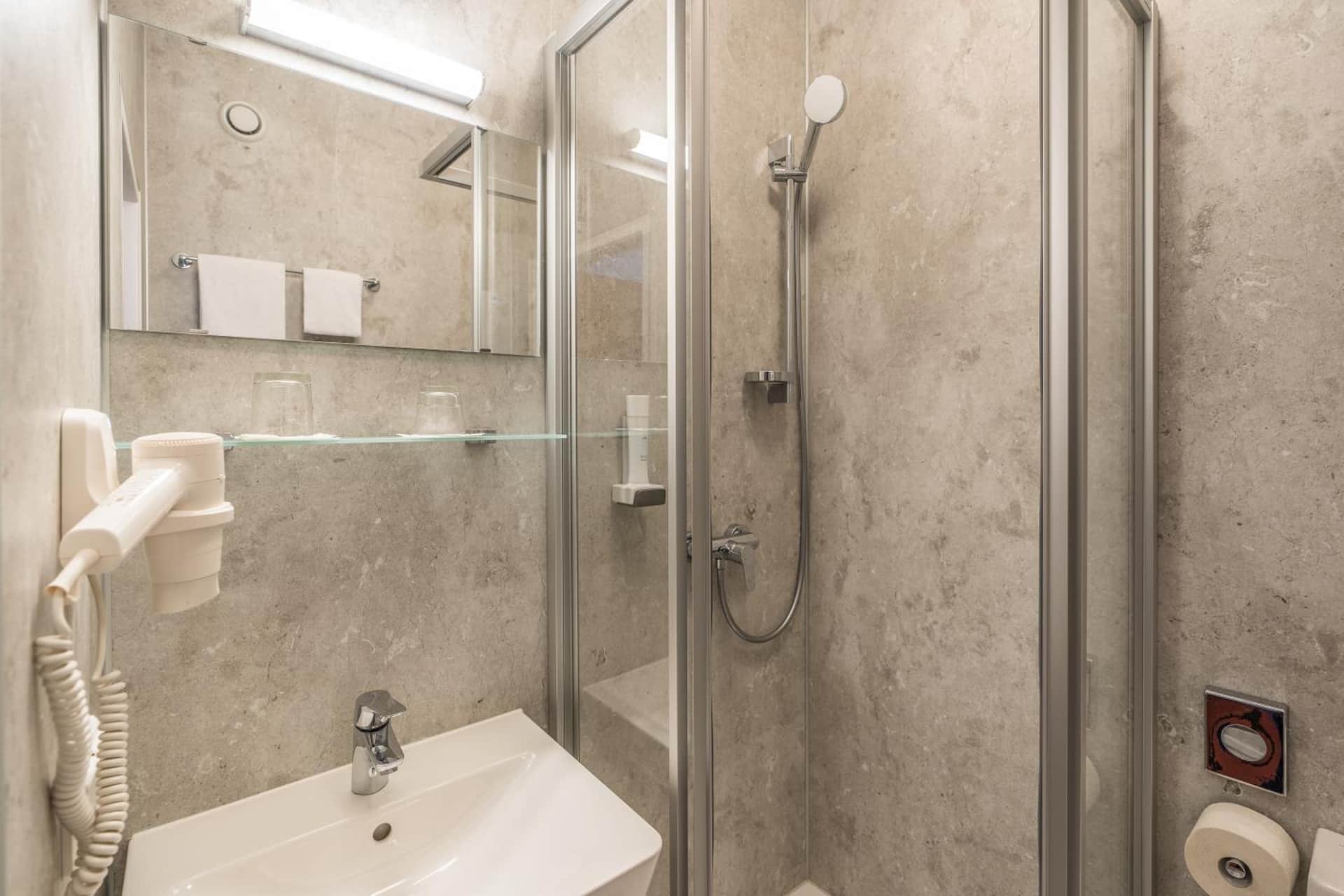 Hotel Kern Buam