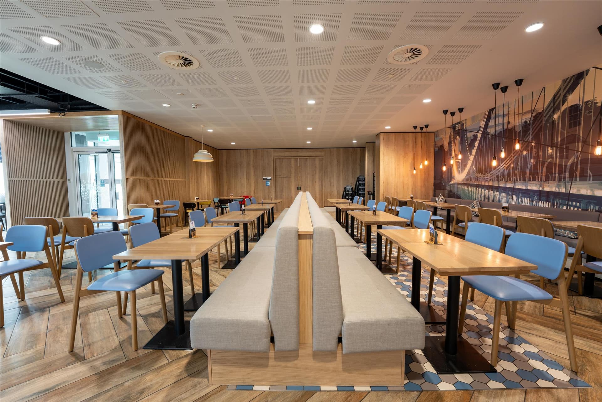 Hampton By Hilton Bristol Airport