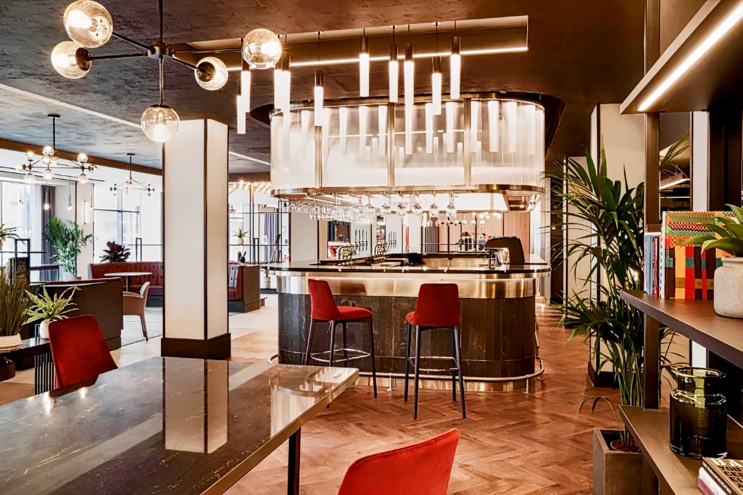 Radisson RED Heathrow