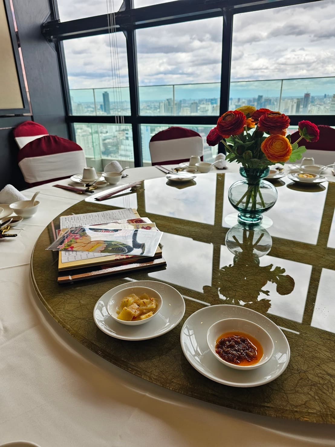 Column Bangkok Hotel