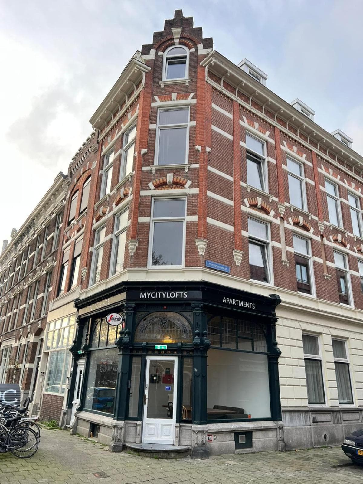 Rotterdam Inn