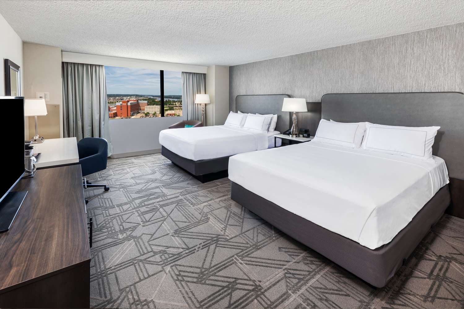 DoubleTree by Hilton Tulsa Downtown