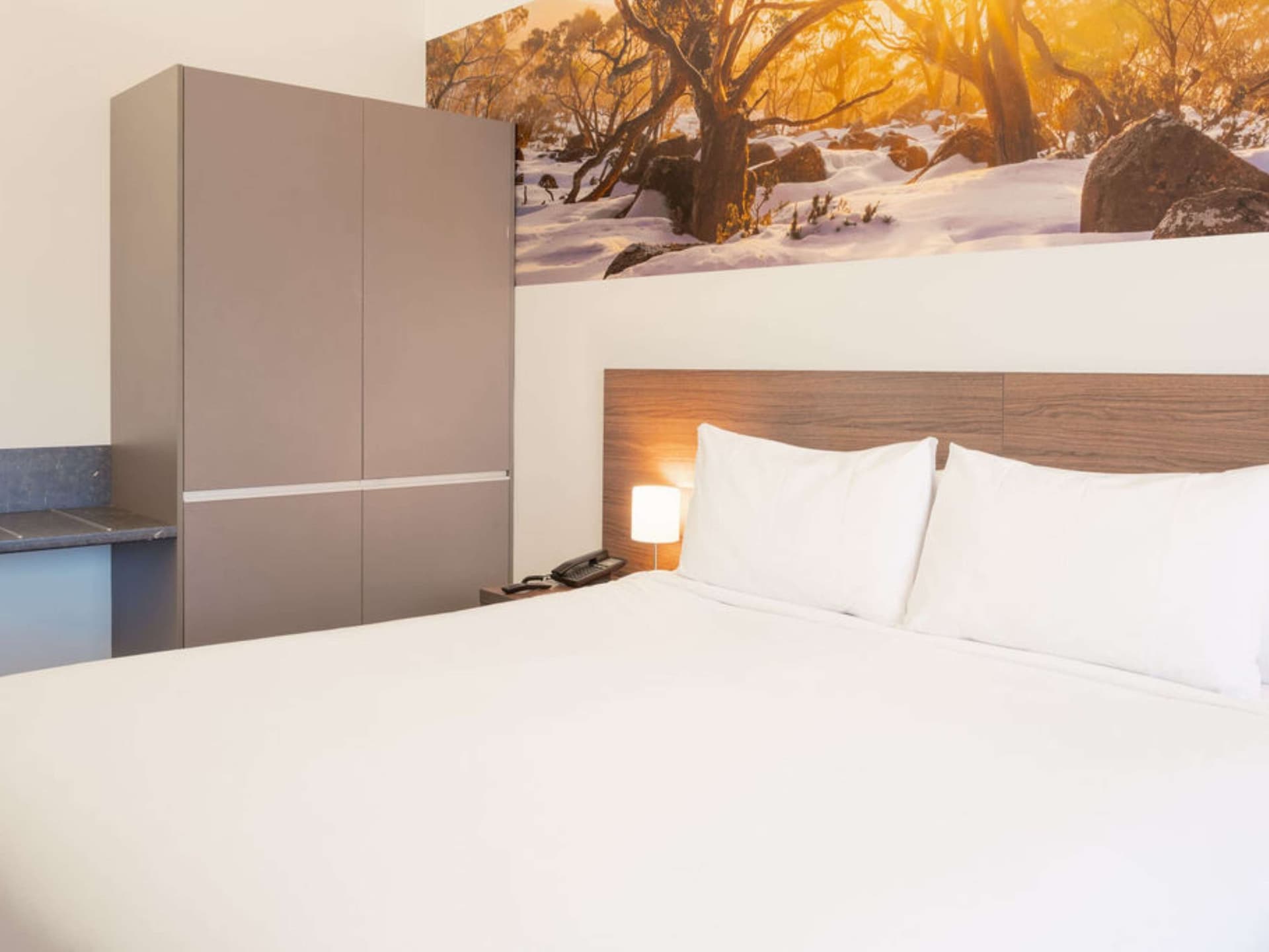 Mantra Hobart Airport