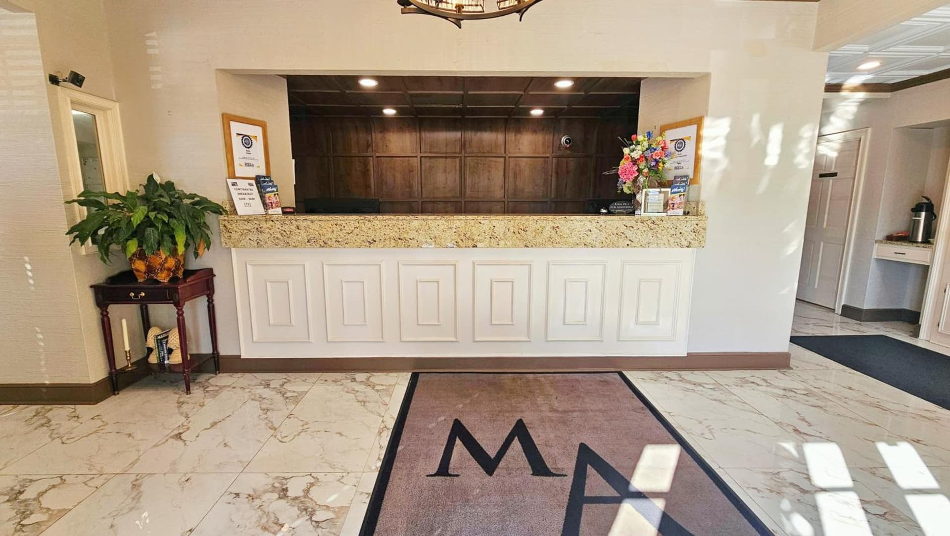 Merry Acres Inn