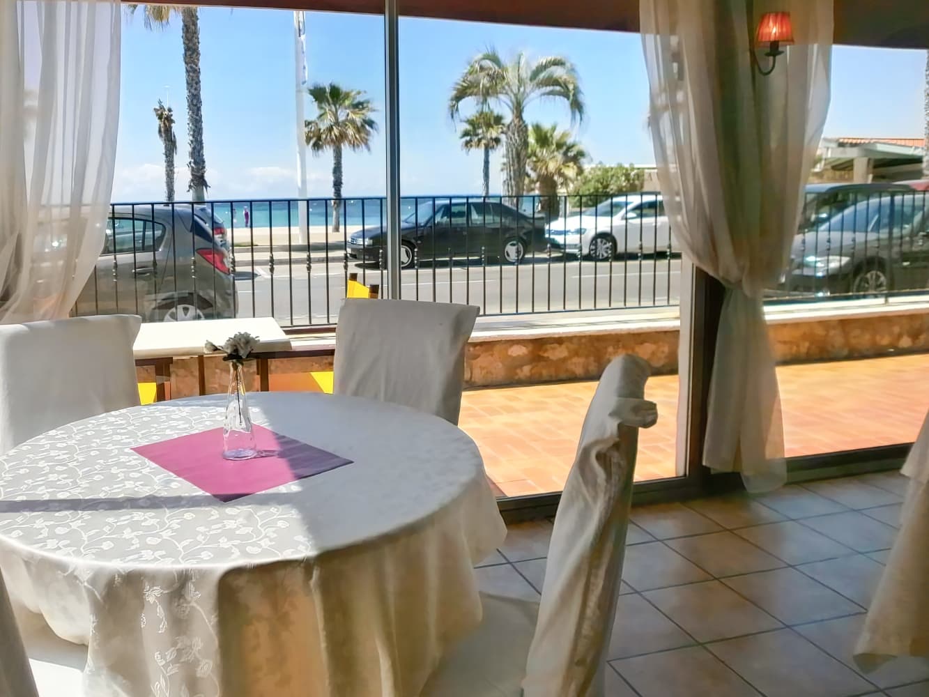 Adonis Six-Fours - Hôtel Le Bel Azur