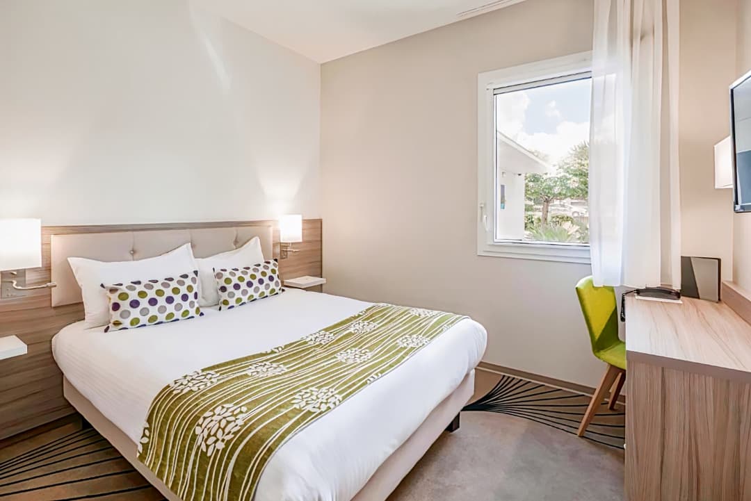 Logis Hotel Restaurant & SPA Au Comte d'Ornon