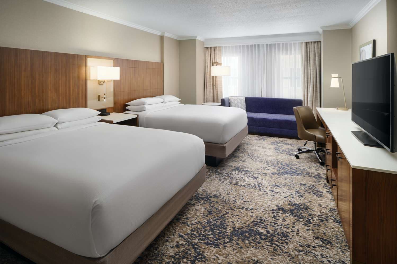 Hilton New Orleans Riverside