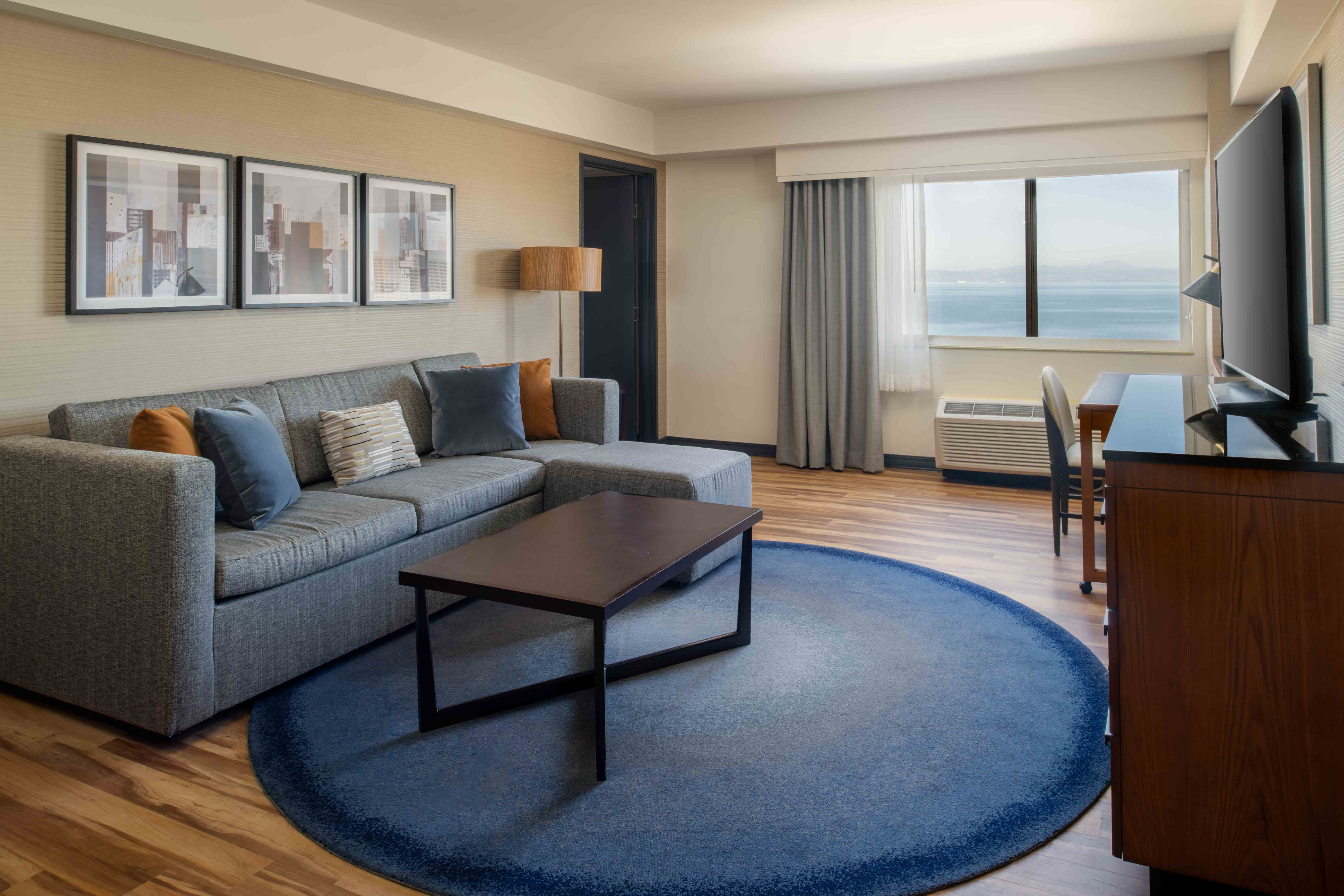 DoubleTree by Hilton San Francisco Airport