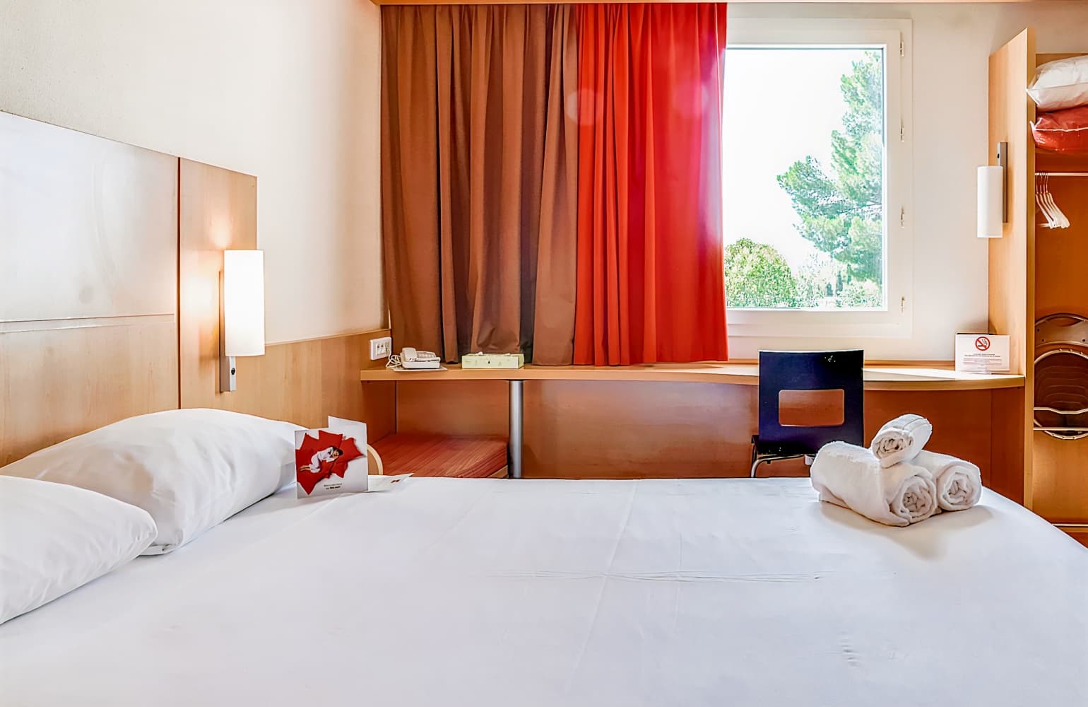 ibis Salon-de-Provence South