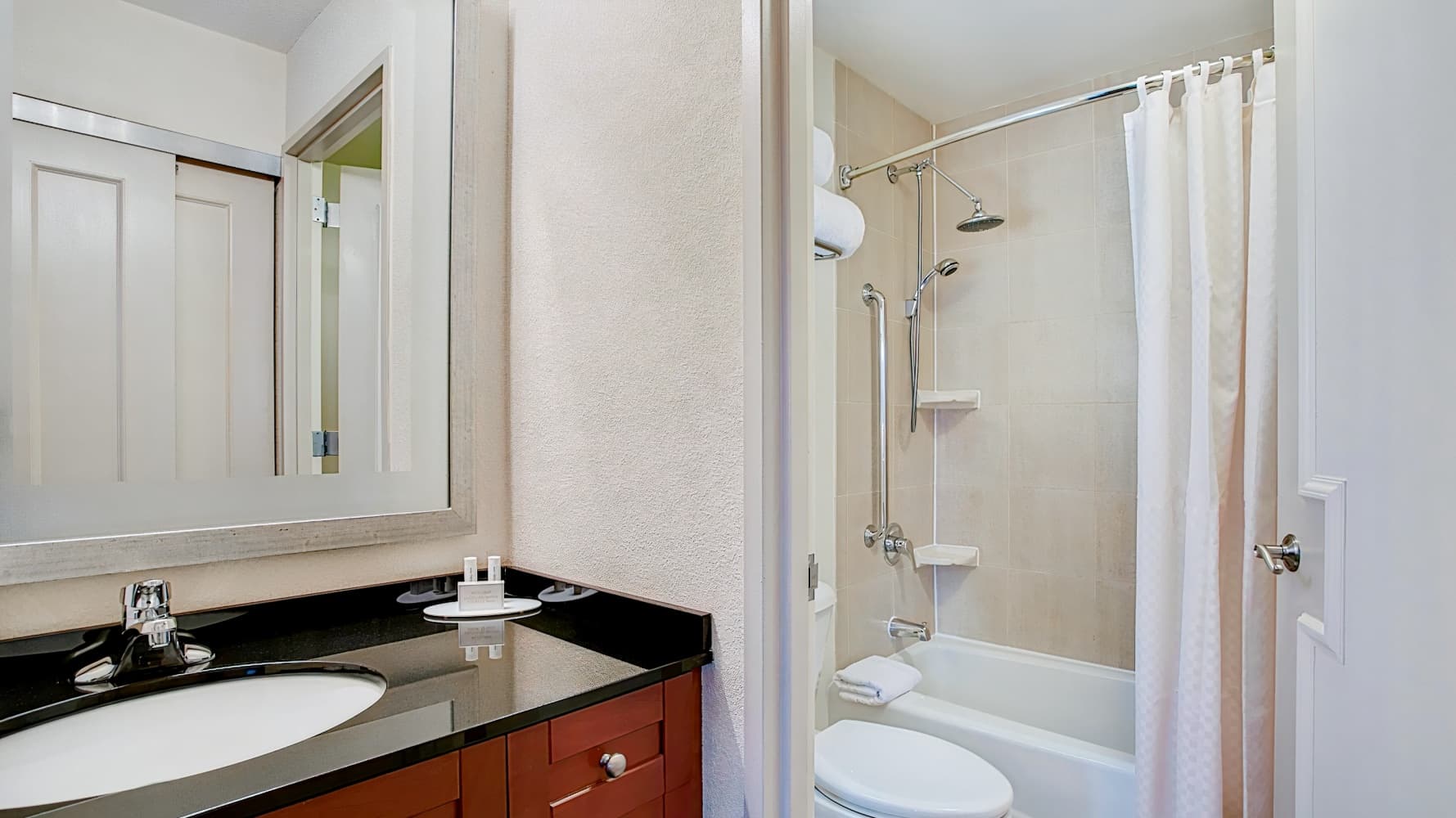 Residence Inn by Marriott New York Manhattan/Times Square