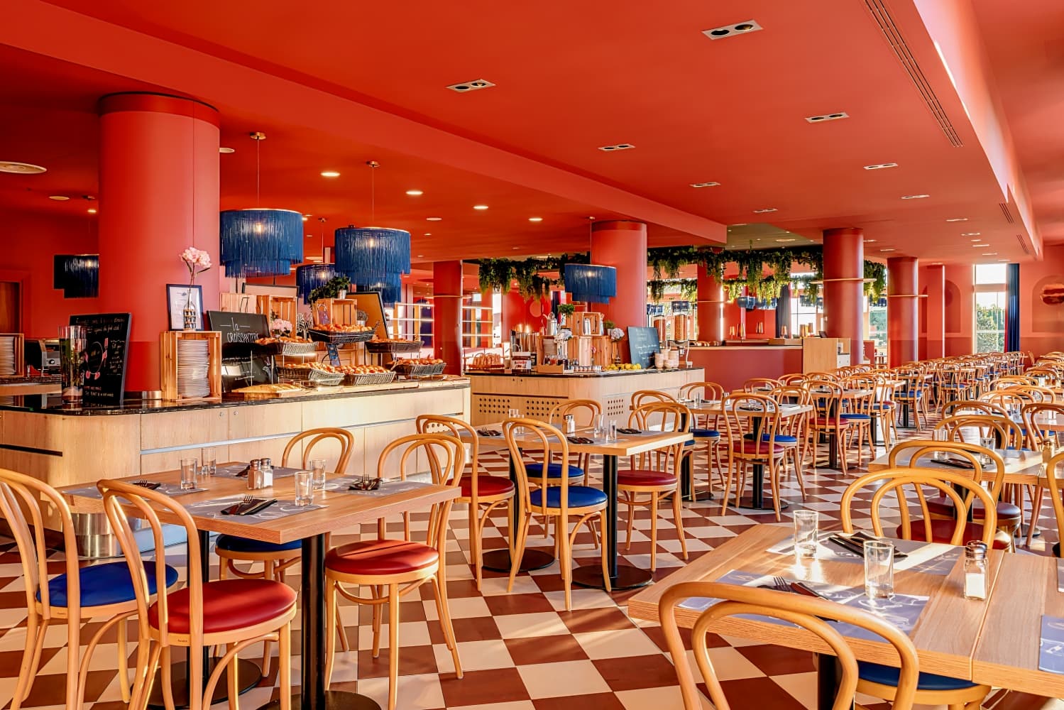 Grand Magic Hotel