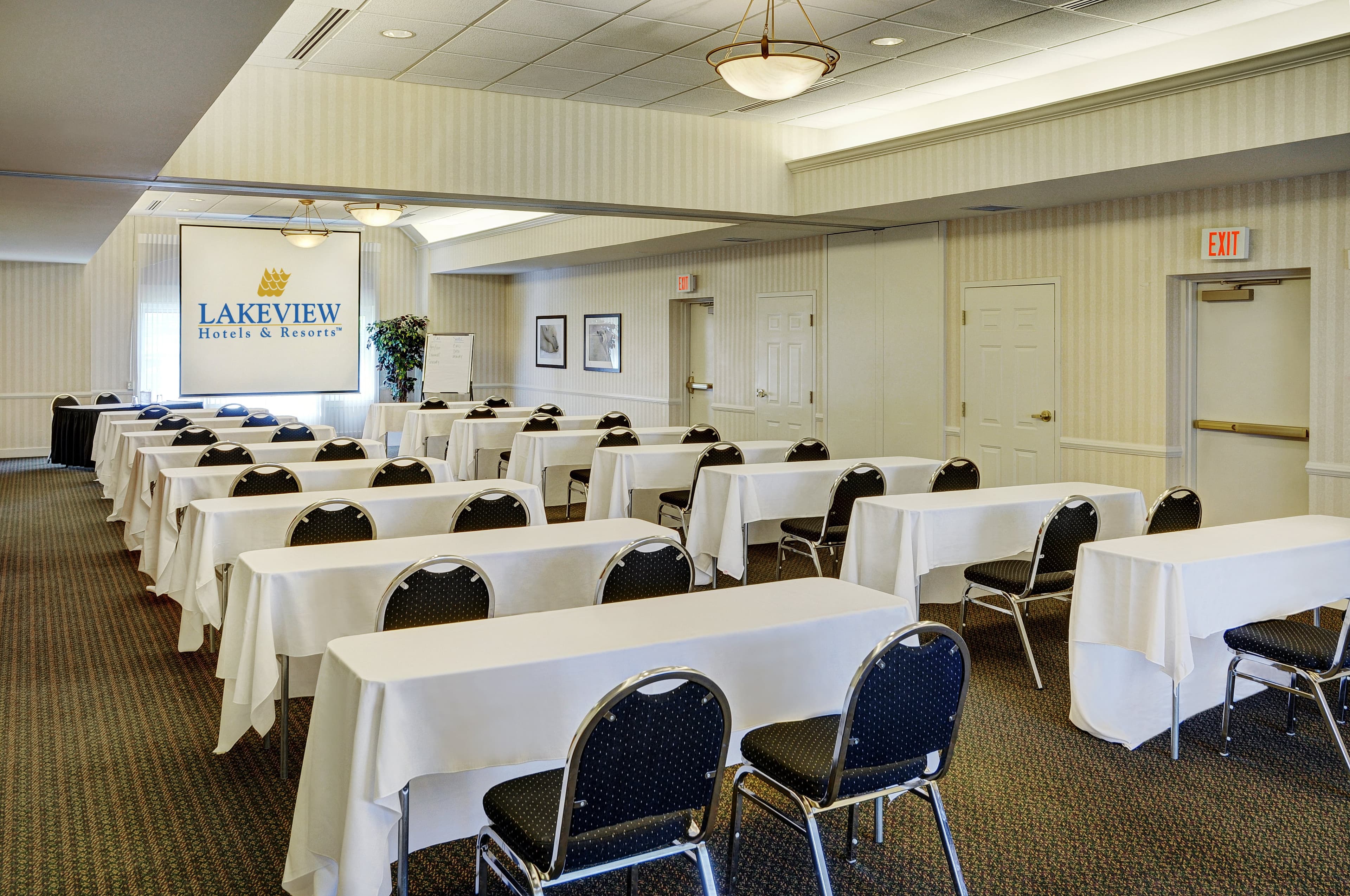 Lakeview Signature Inn Calgary Airport