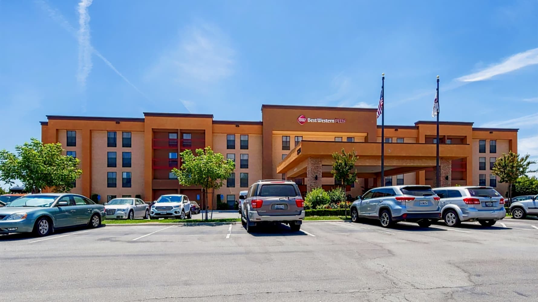BEST WESTERN PLUS Fresno Airport Hotel