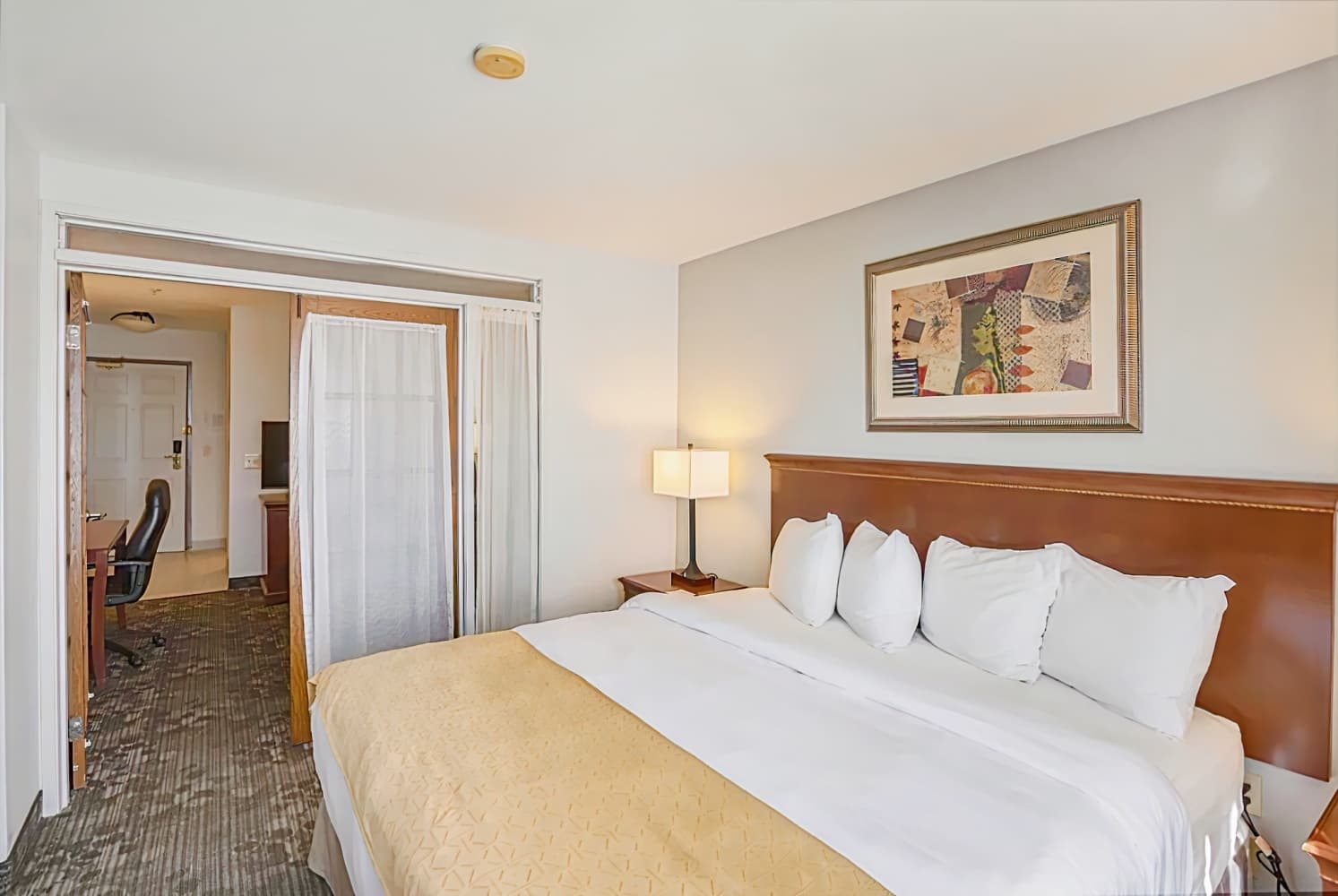 Country Inn & Suites by Radisson, Lewisville