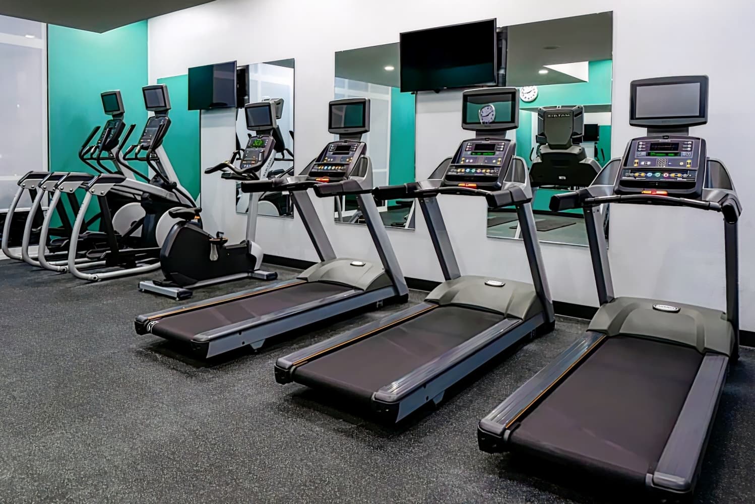 Holiday Inn & Suites Orlando I-Drive Theme Parks