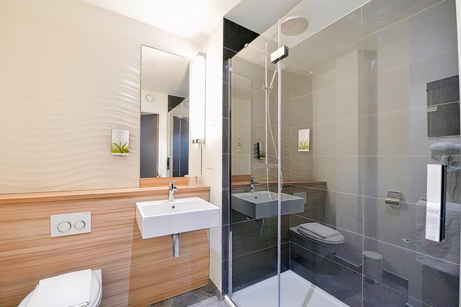 Campanile Paris Clichy Centre