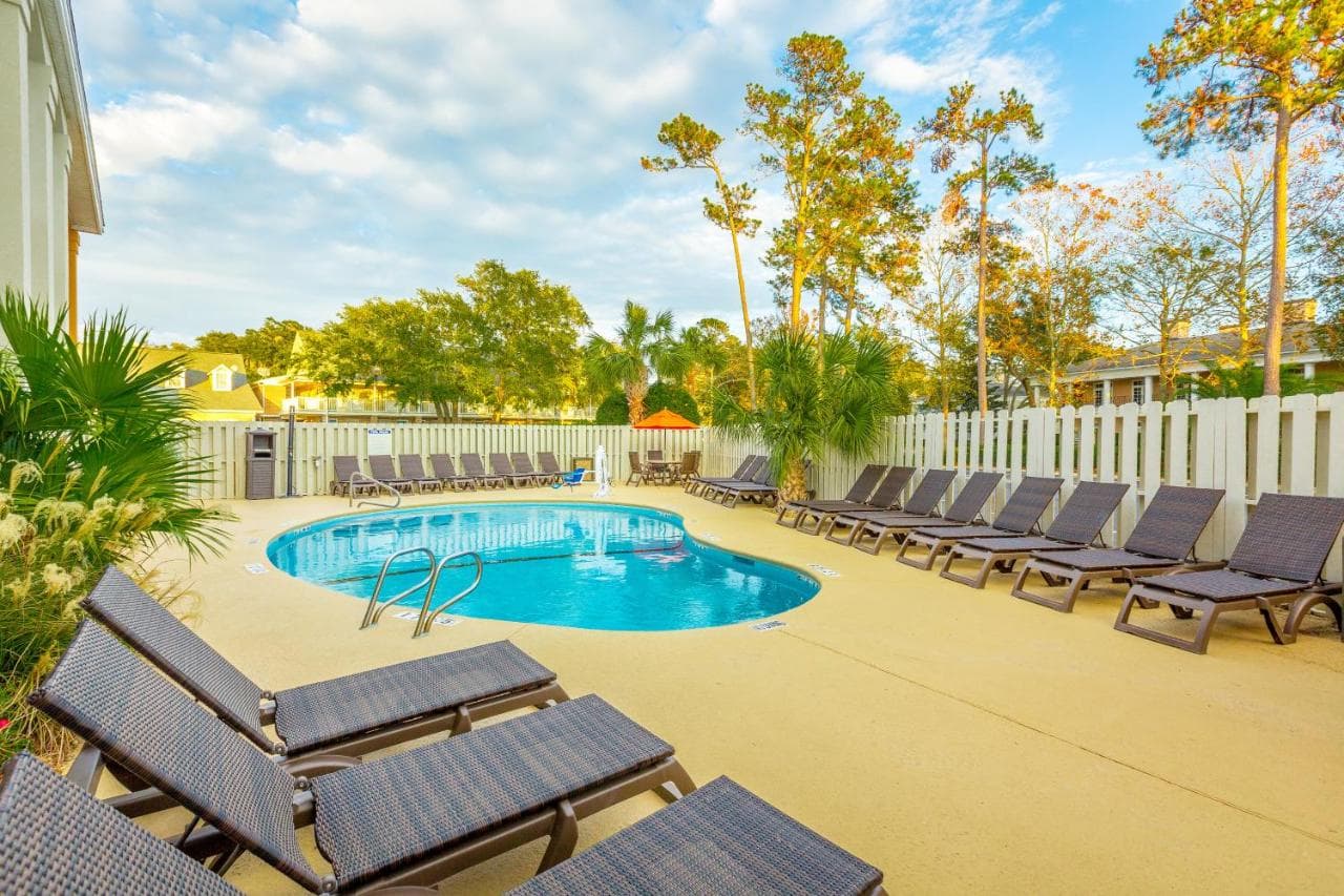 Holiday Inn Express Saint Simons Island, an IHG Hotel