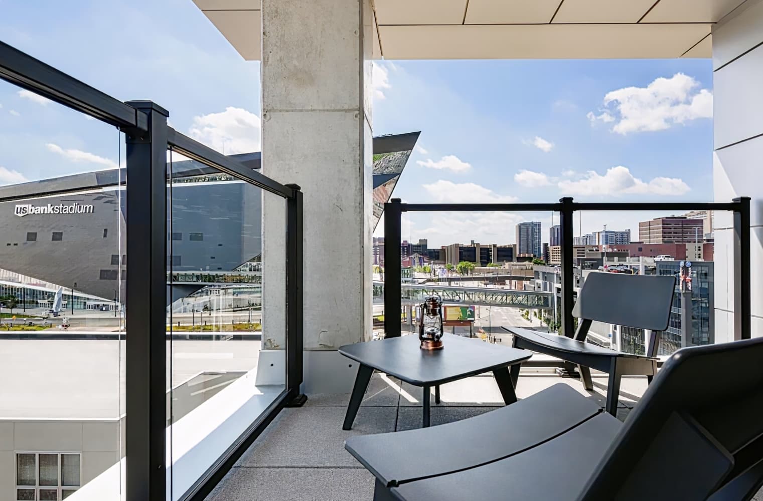 Moxy Minneapolis Downtown