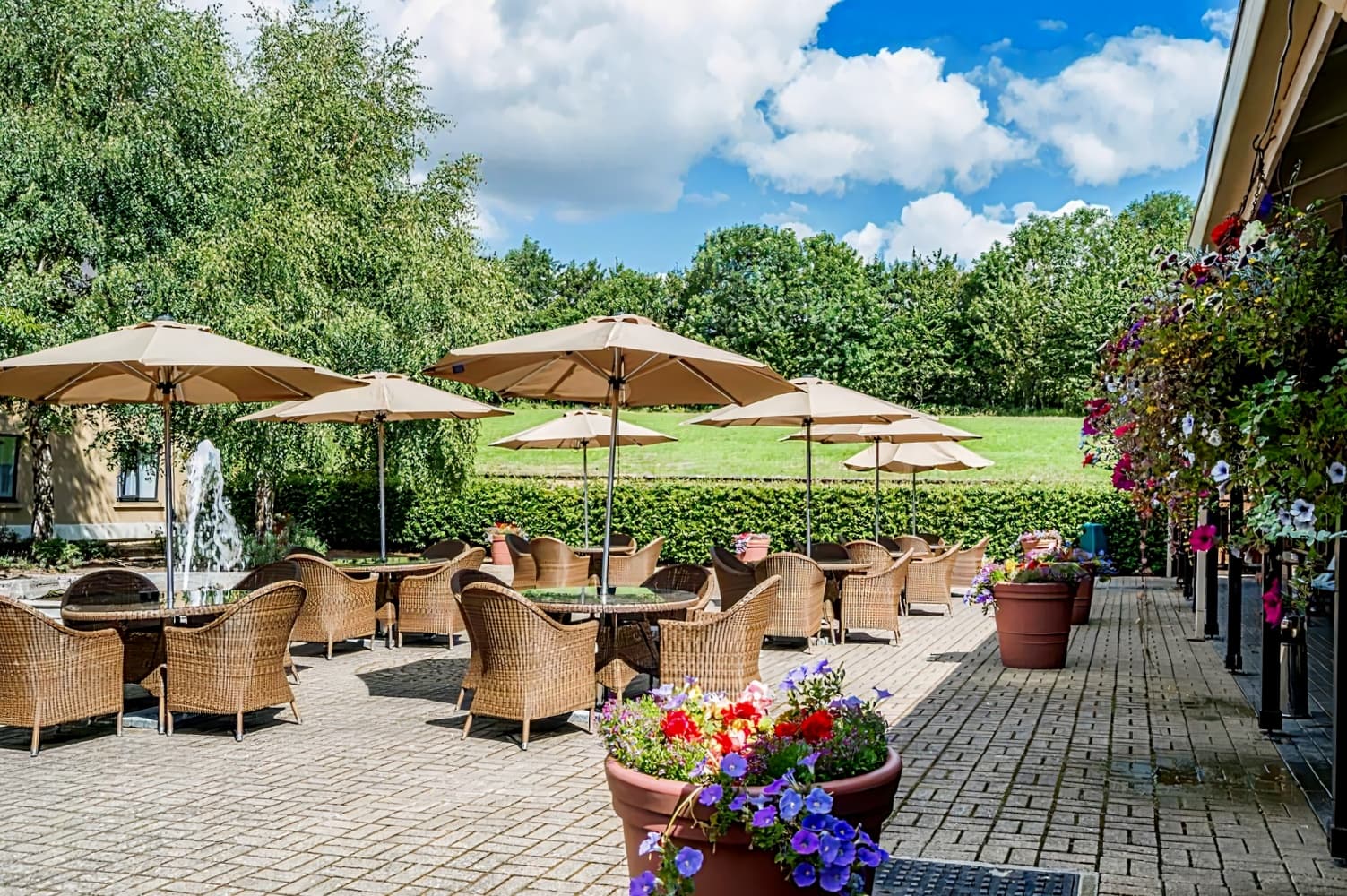 Holiday Inn Leeds Brighouse