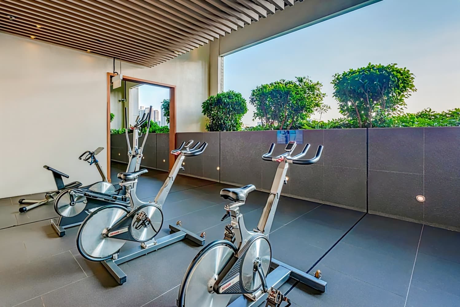 Holiday Inn Express Hong Kong Mongkok, an IHG Hotel