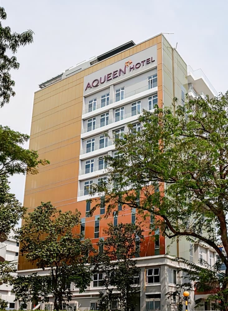 Aqueen Hotel Paya Lebar