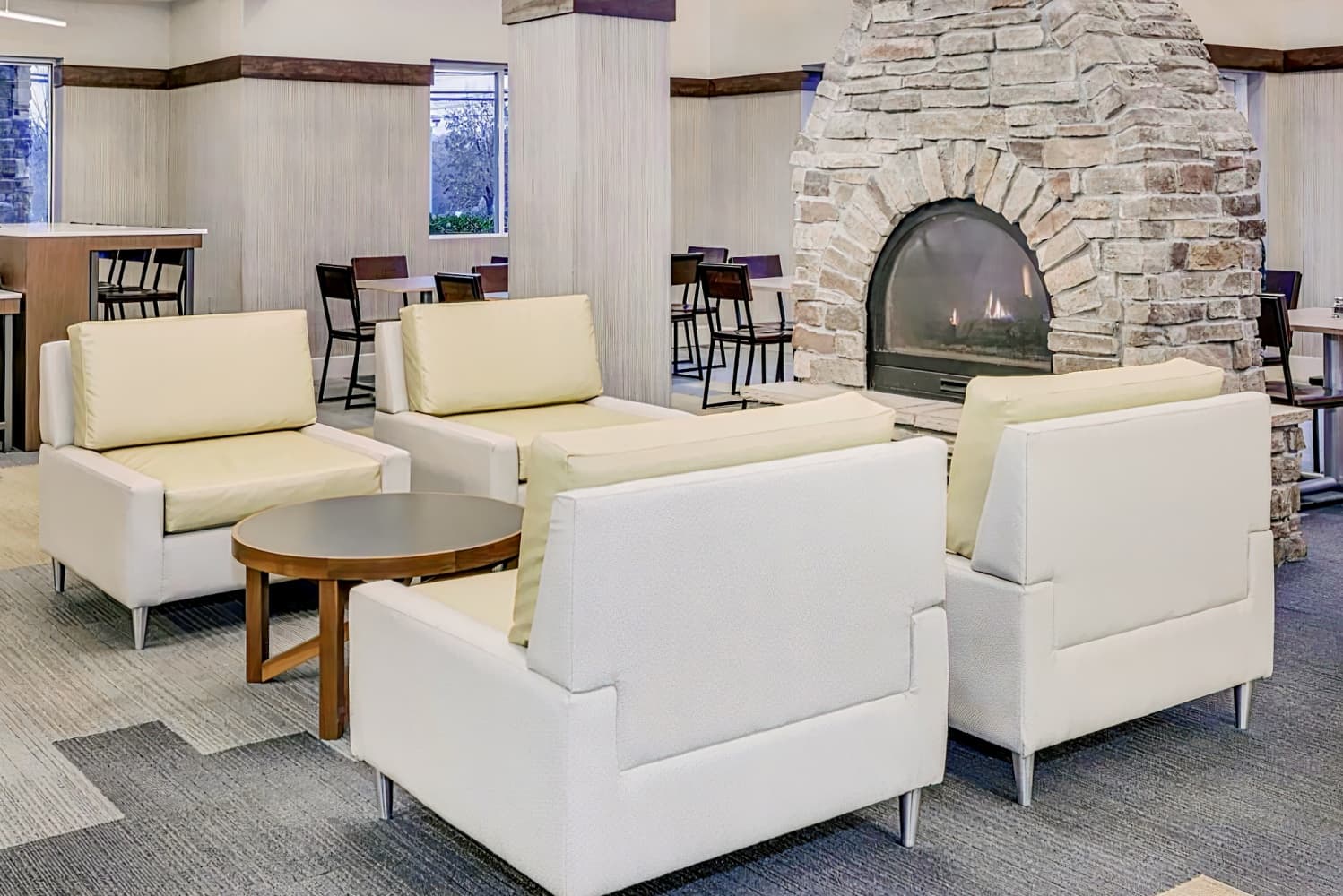 Holiday Inn Express Hotel & Suites East End