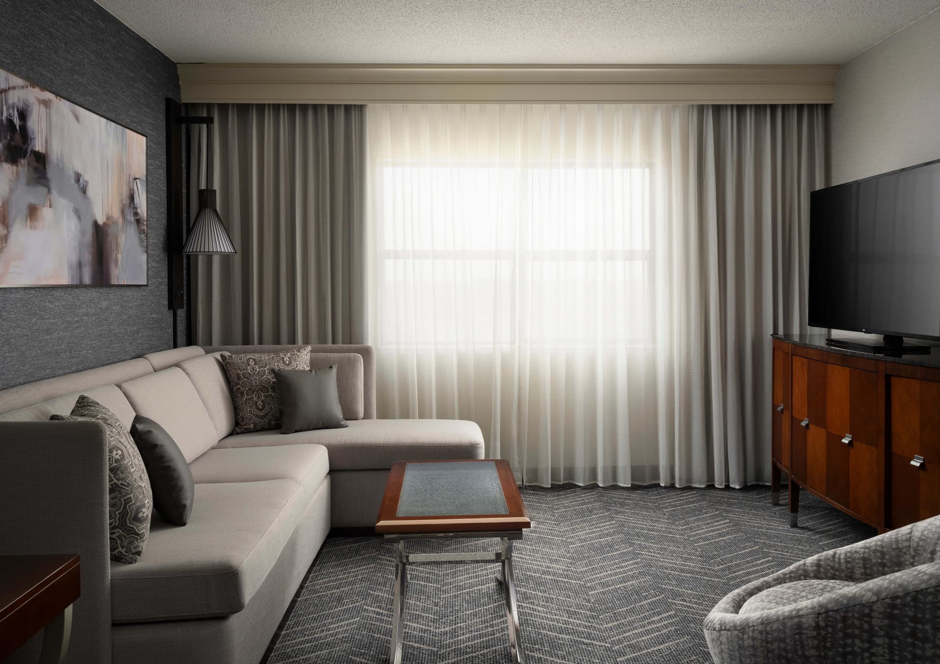 Minneapolis Marriott Northwest Hotel & Conference Center