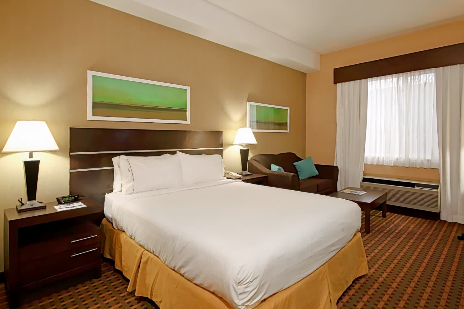 Holiday Inn Express Hotel & Suites Vernon, an IHG Hotel