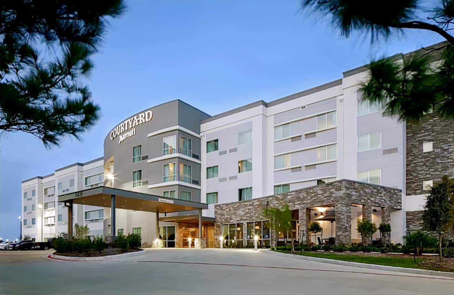Courtyard by Marriott Houston Intercontinental Airport