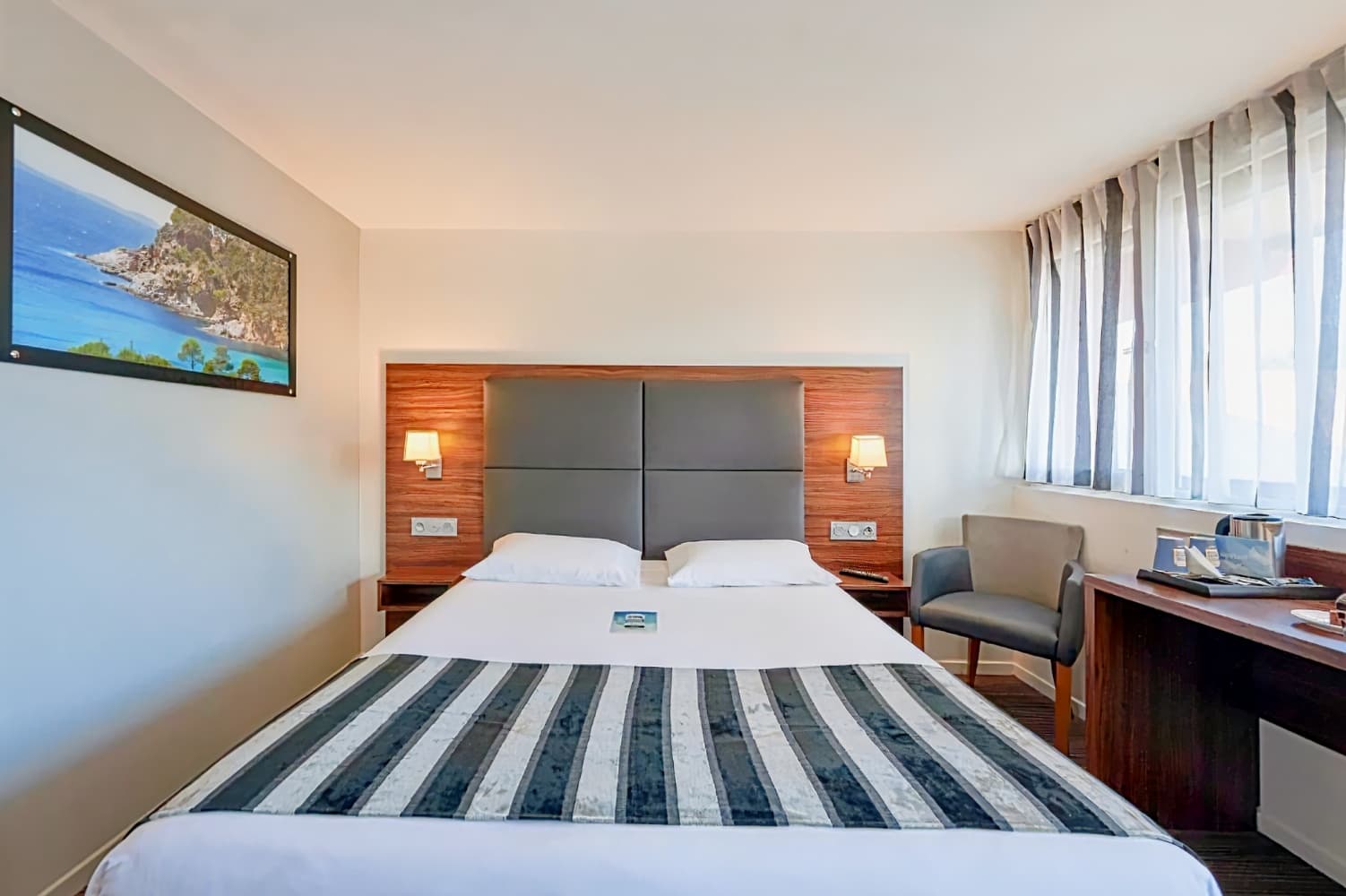 Kyriad Bordeaux - Merignac Aéroport