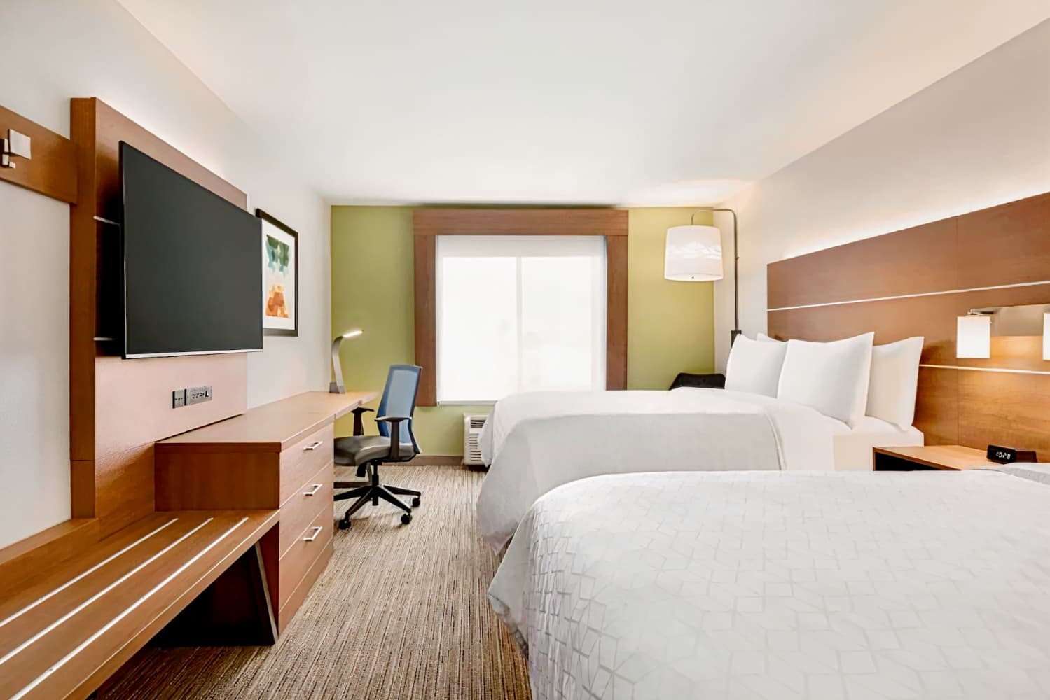 Holiday Inn Express Hotel & Suites Merced