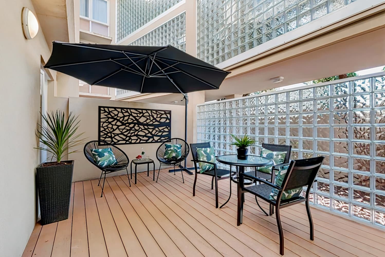 The Peninsula Riverside Serviced Apartments