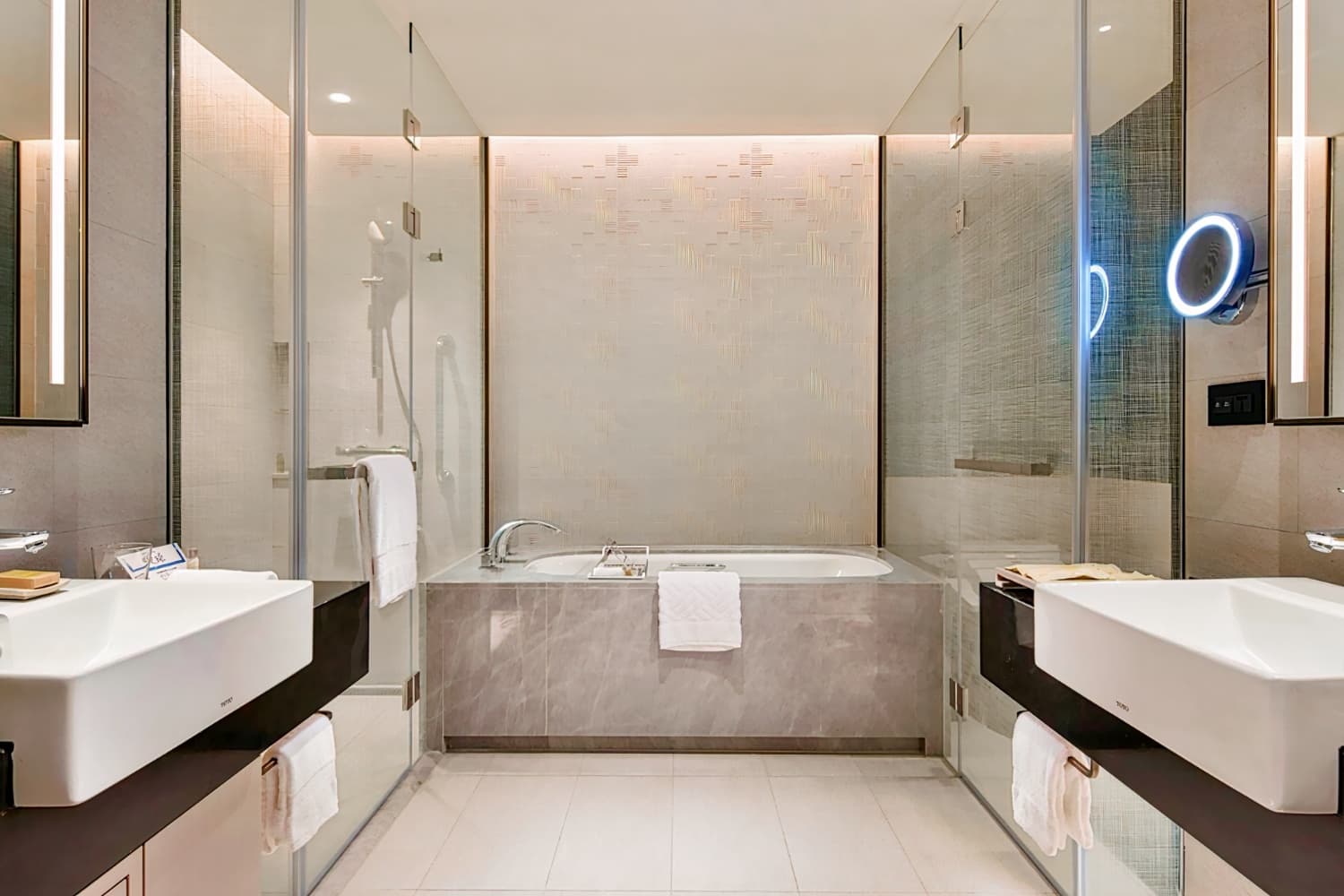 台北新板希爾頓酒店 Hilton Taipei Sinban