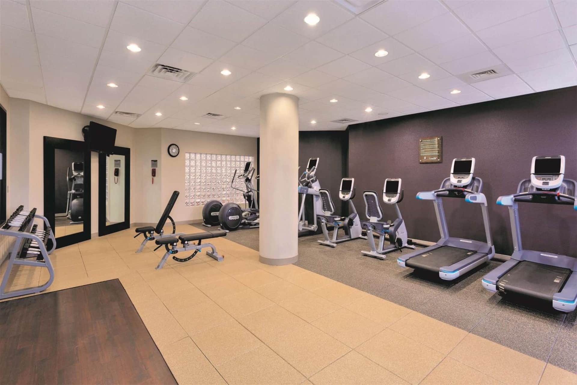 Embassy Suites by Hilton Denver Tech Center