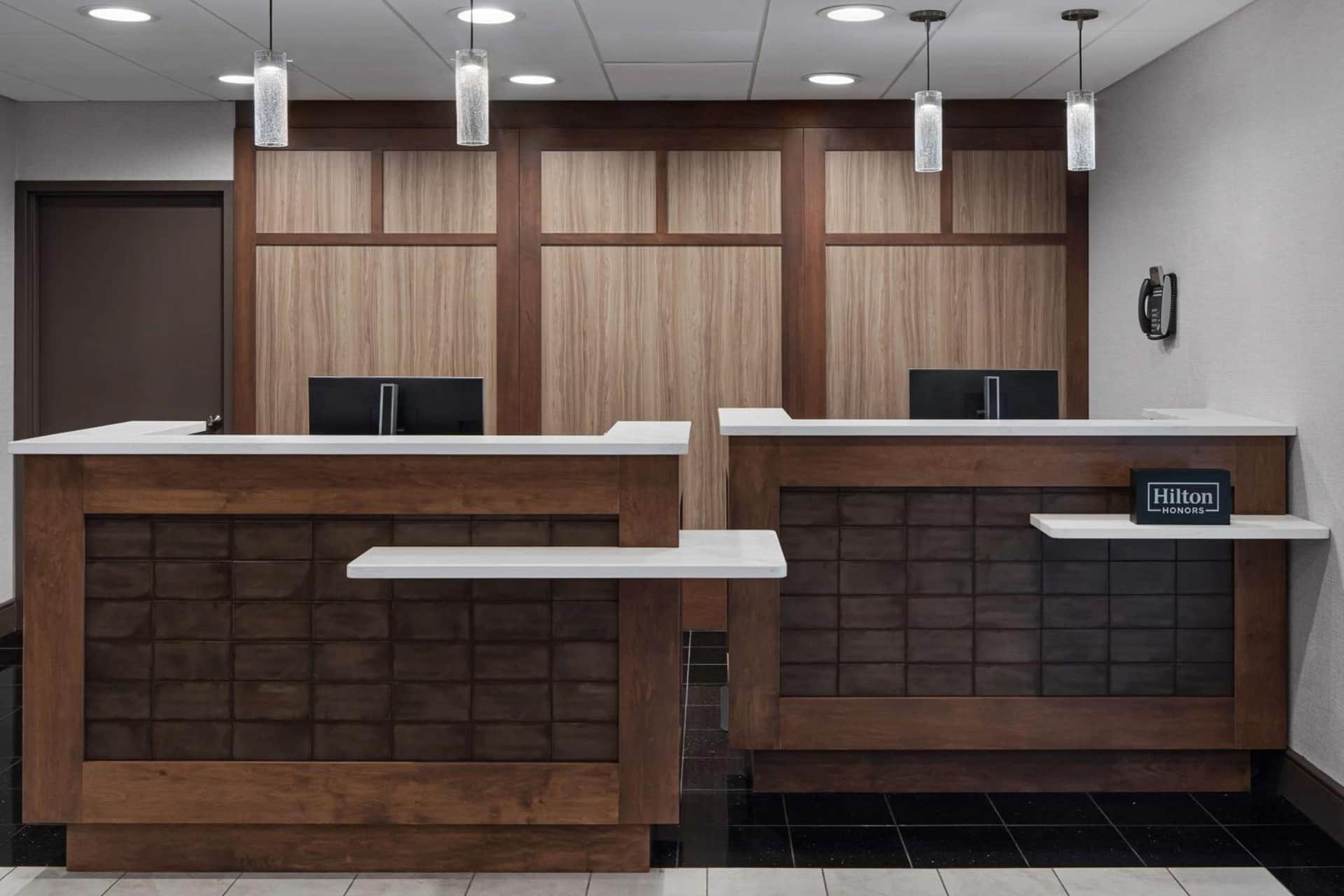 Homewood Suites by Hilton Carle Place - Garden City