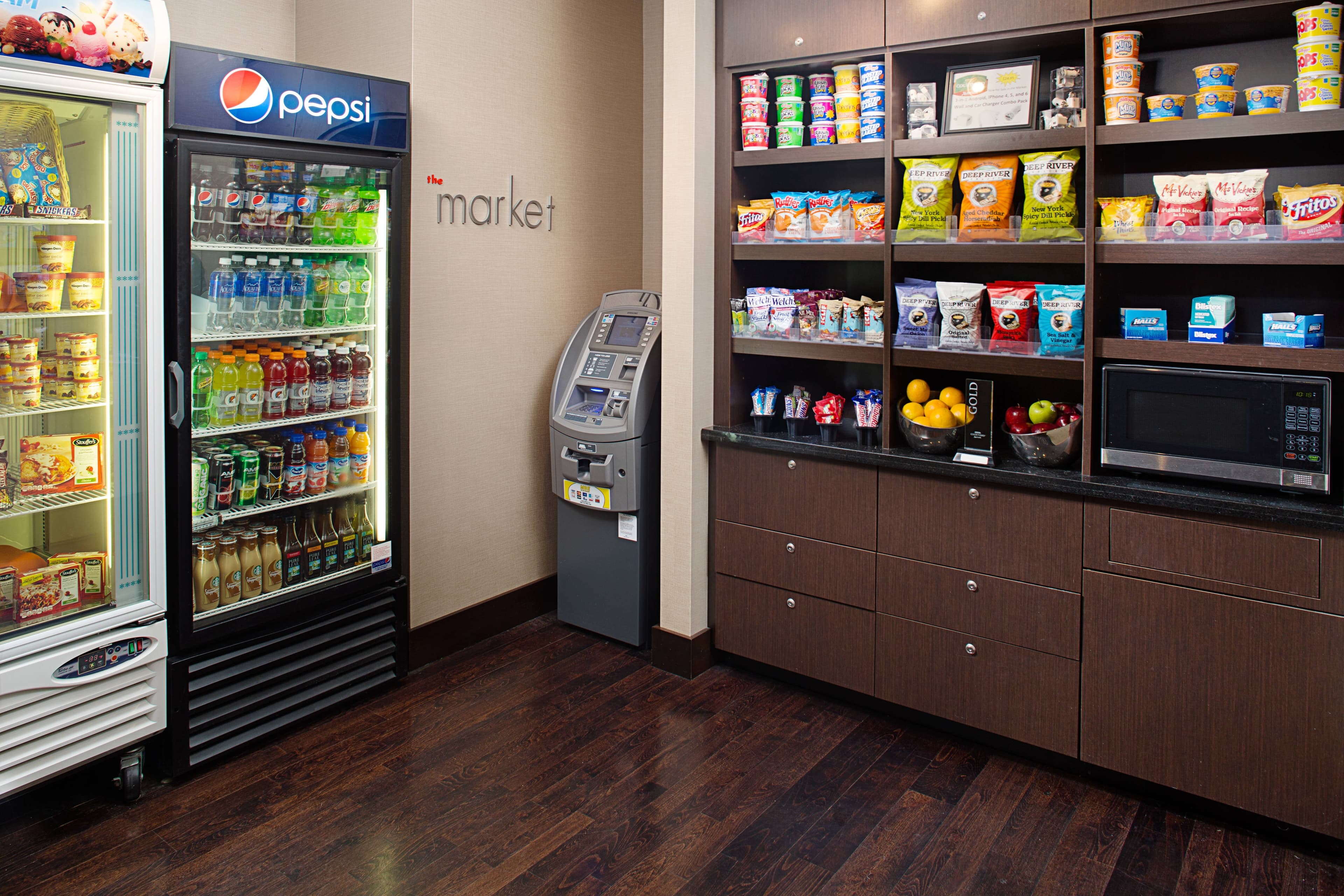 Courtyard Keene Downtown