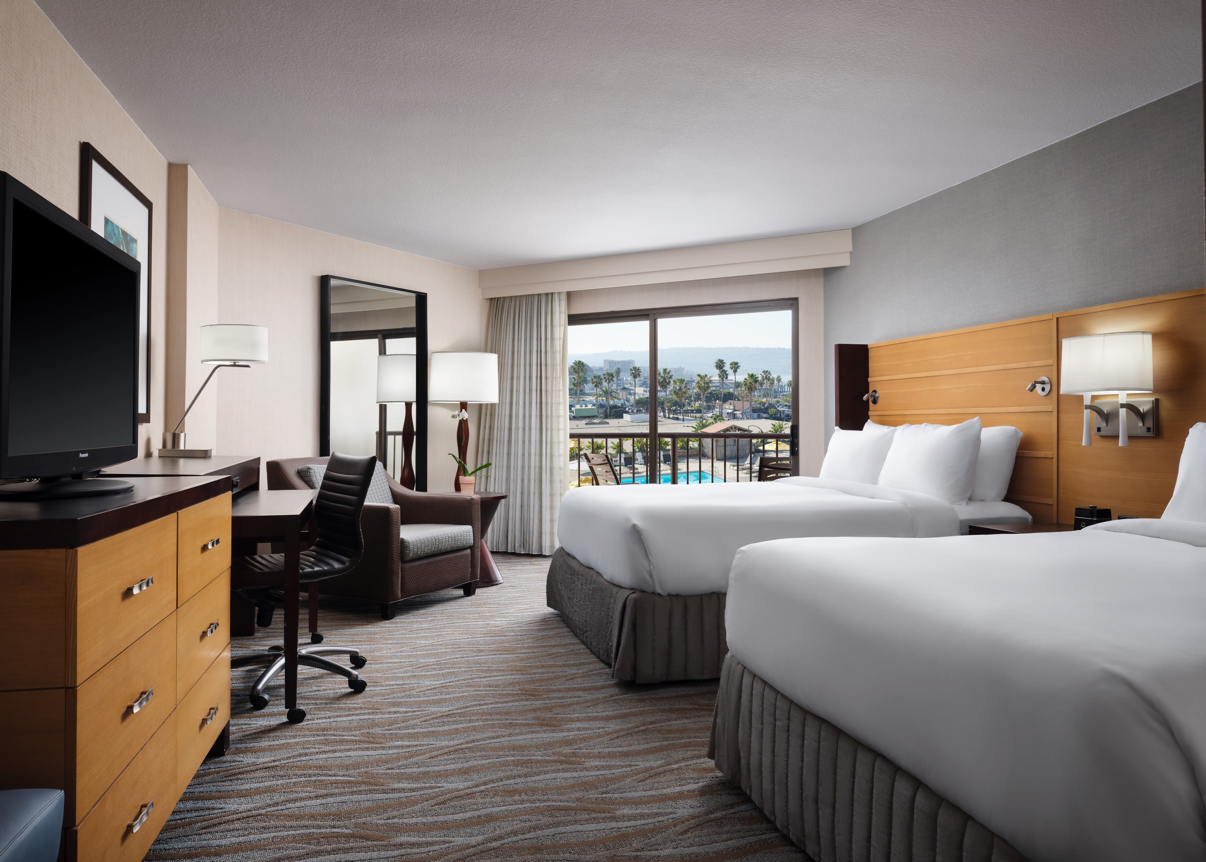 Sonesta Redondo Beach & Marina