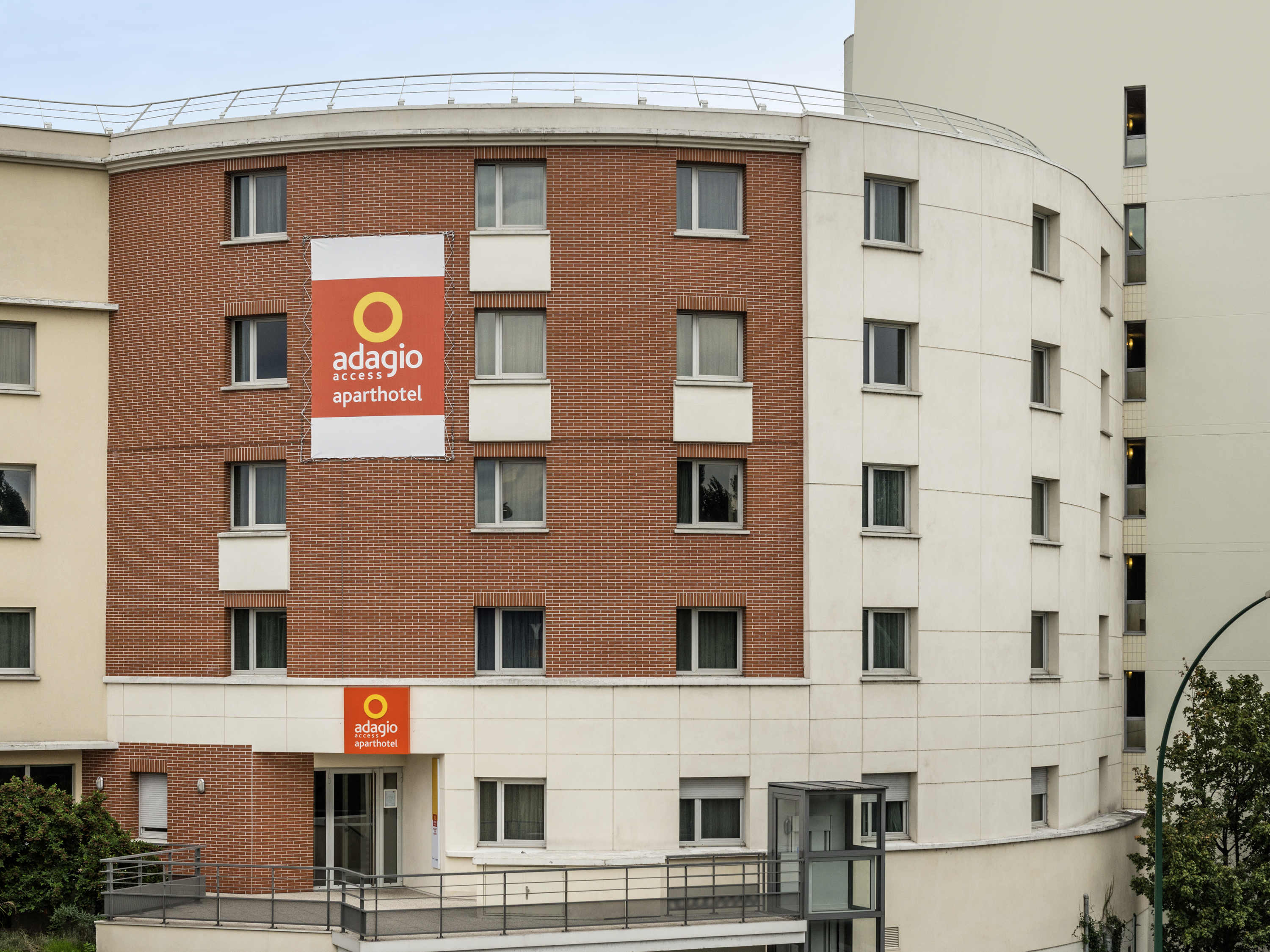 Adagio Access Nogent-sur-Marne Aparthotel