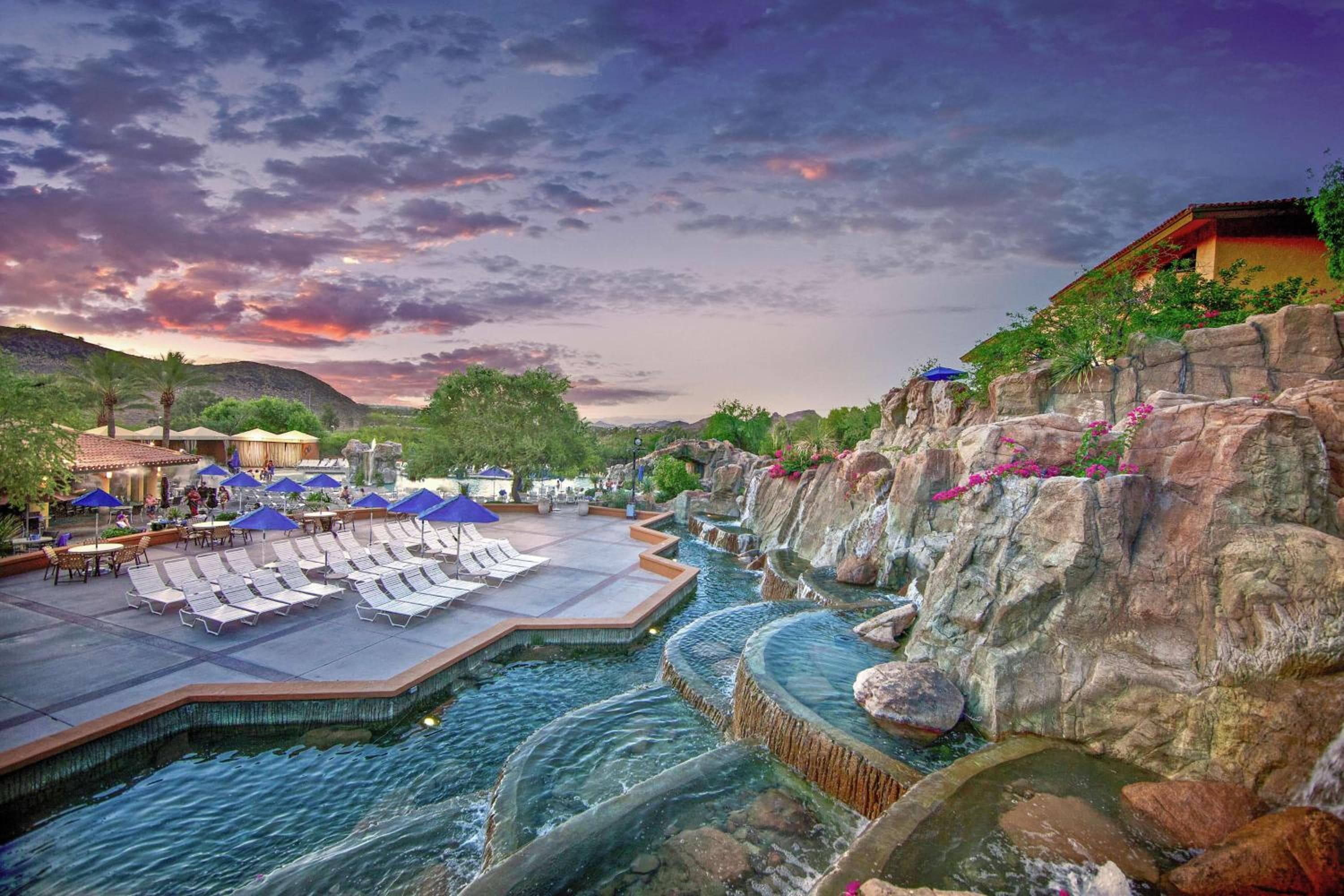 Hilton Phoenix Tapatio Cliffs Resort