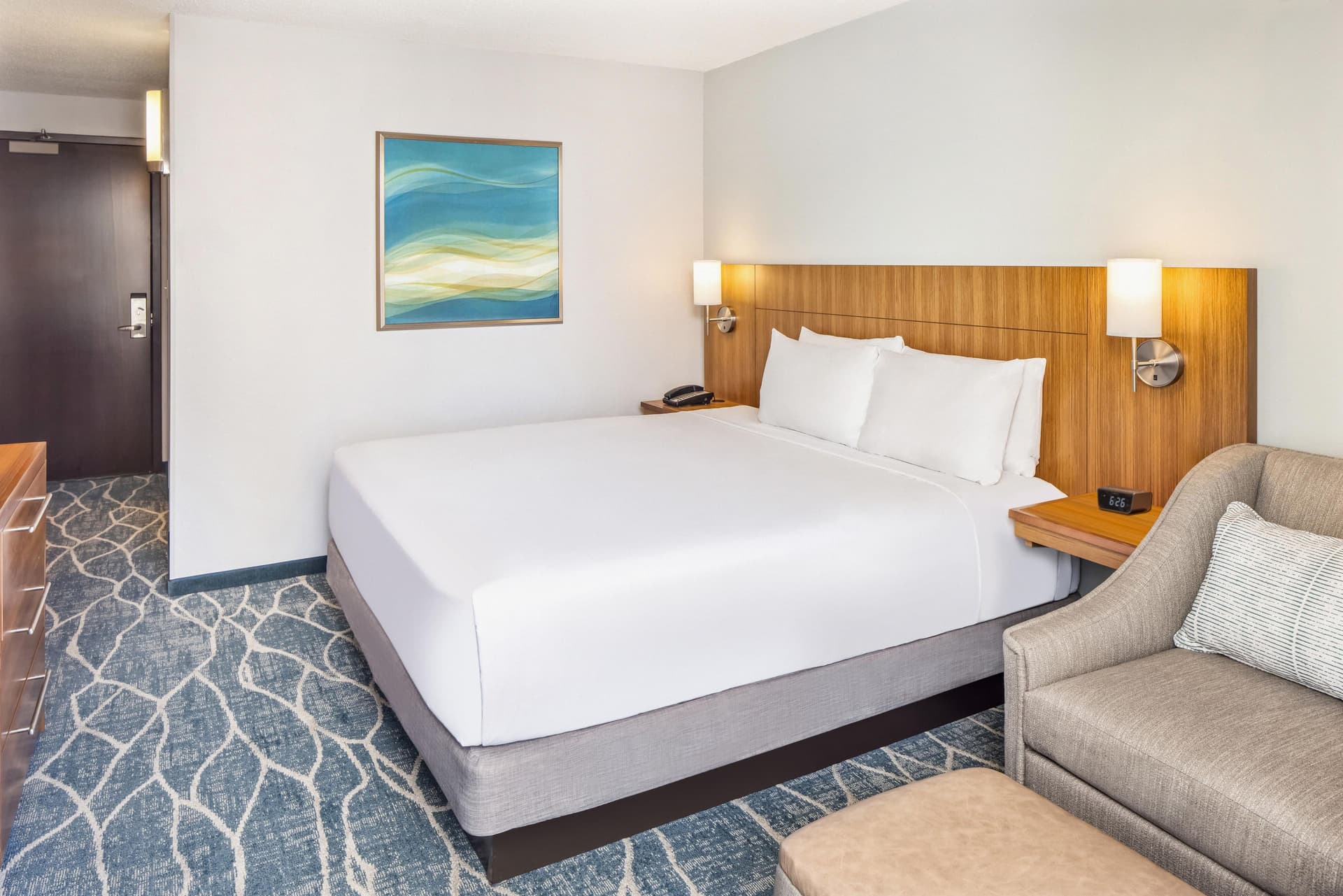 Hyatt Place Waikiki Beach