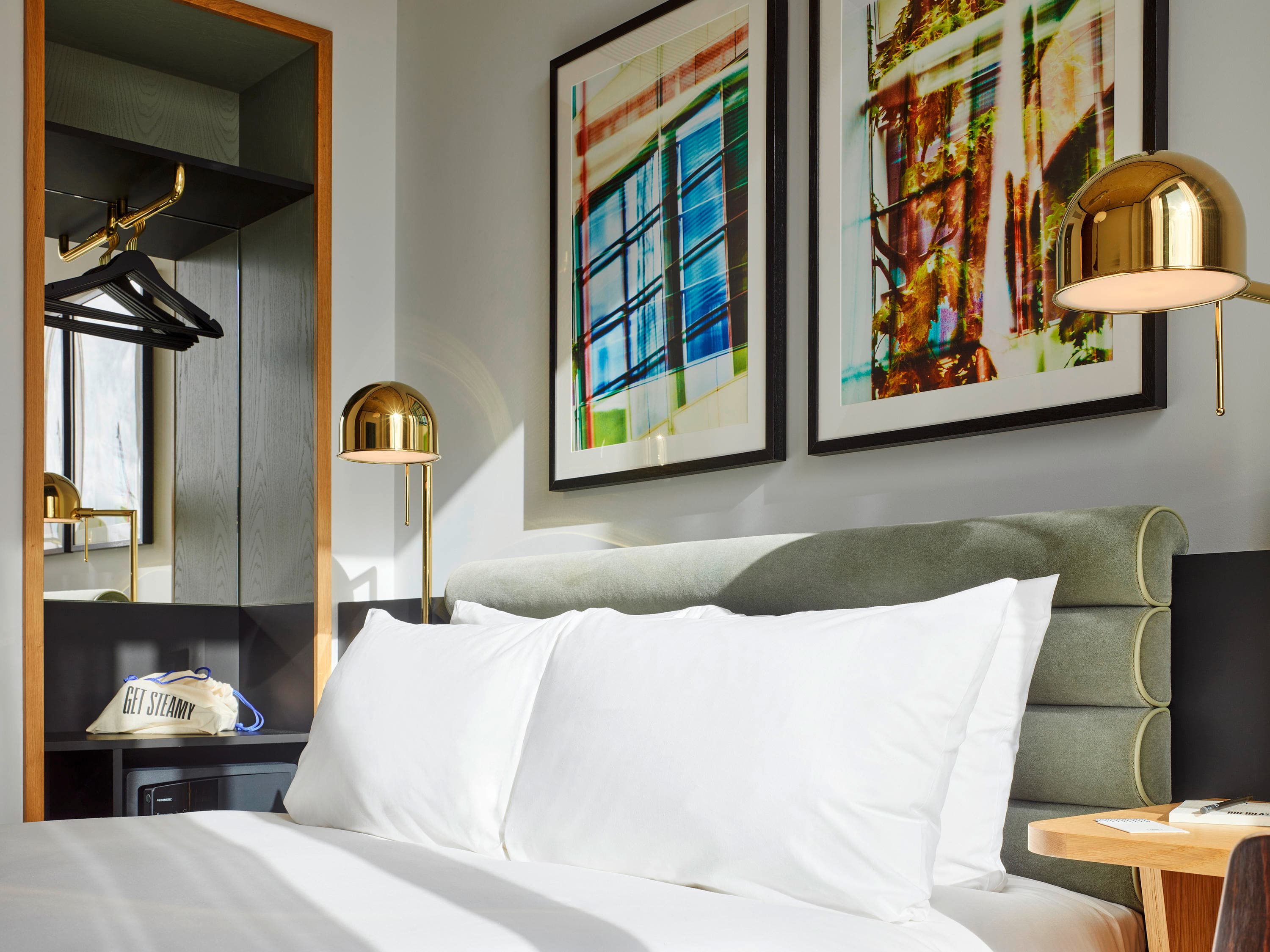 TRIBE London Canary Wharf