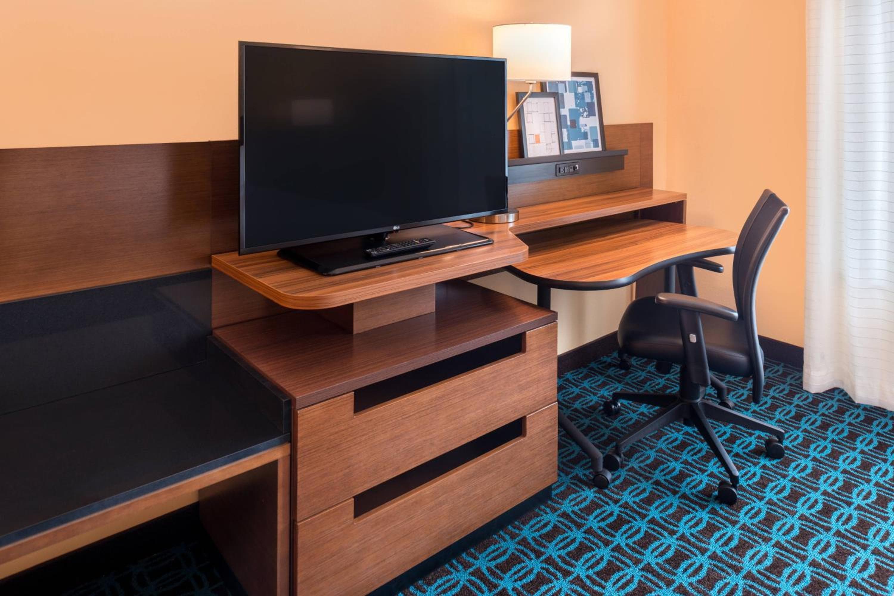 Fairfield Inn & Suites by Marriott Orlando East/UCF Area