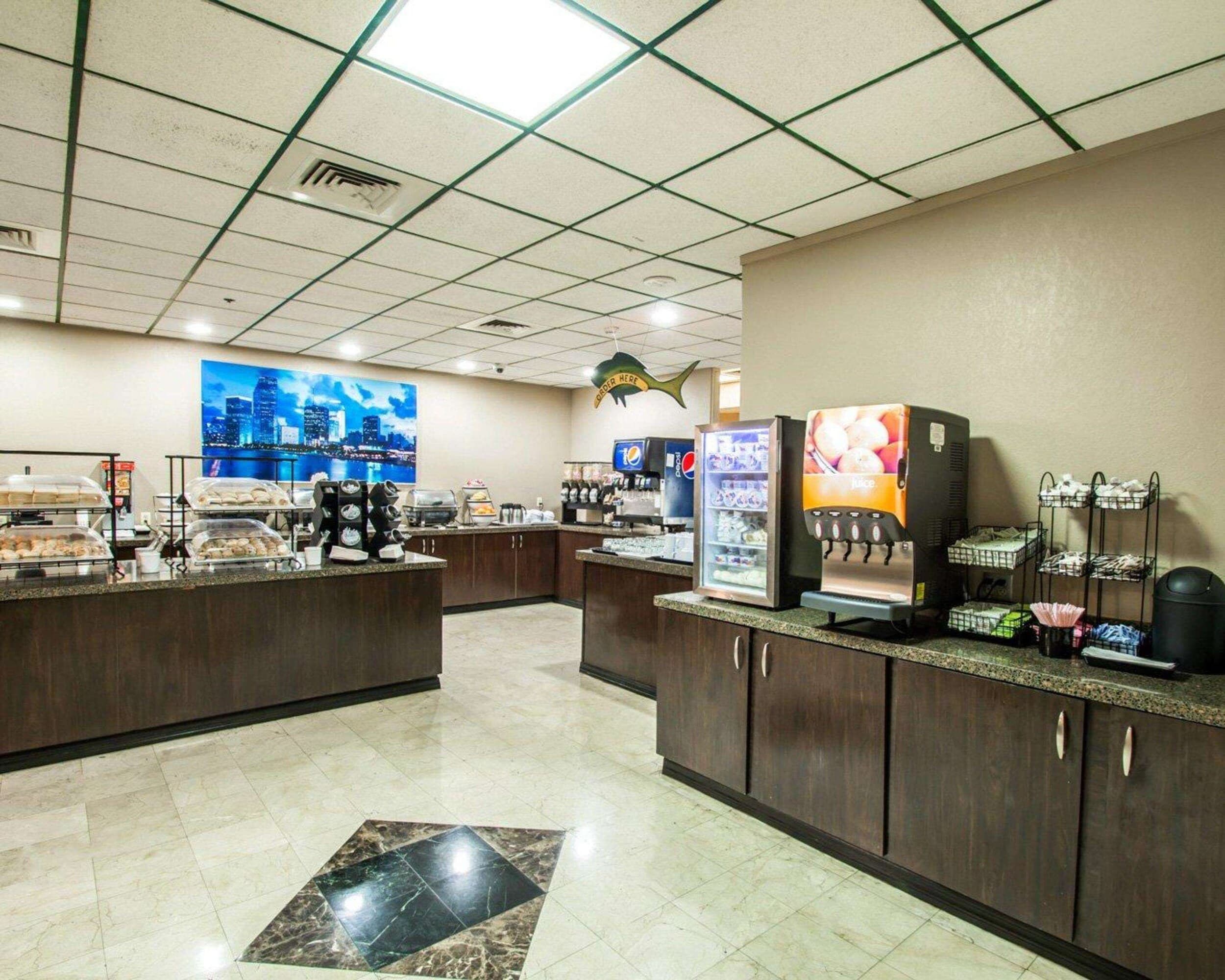 Clarion Inn & Suites Miami International Airport