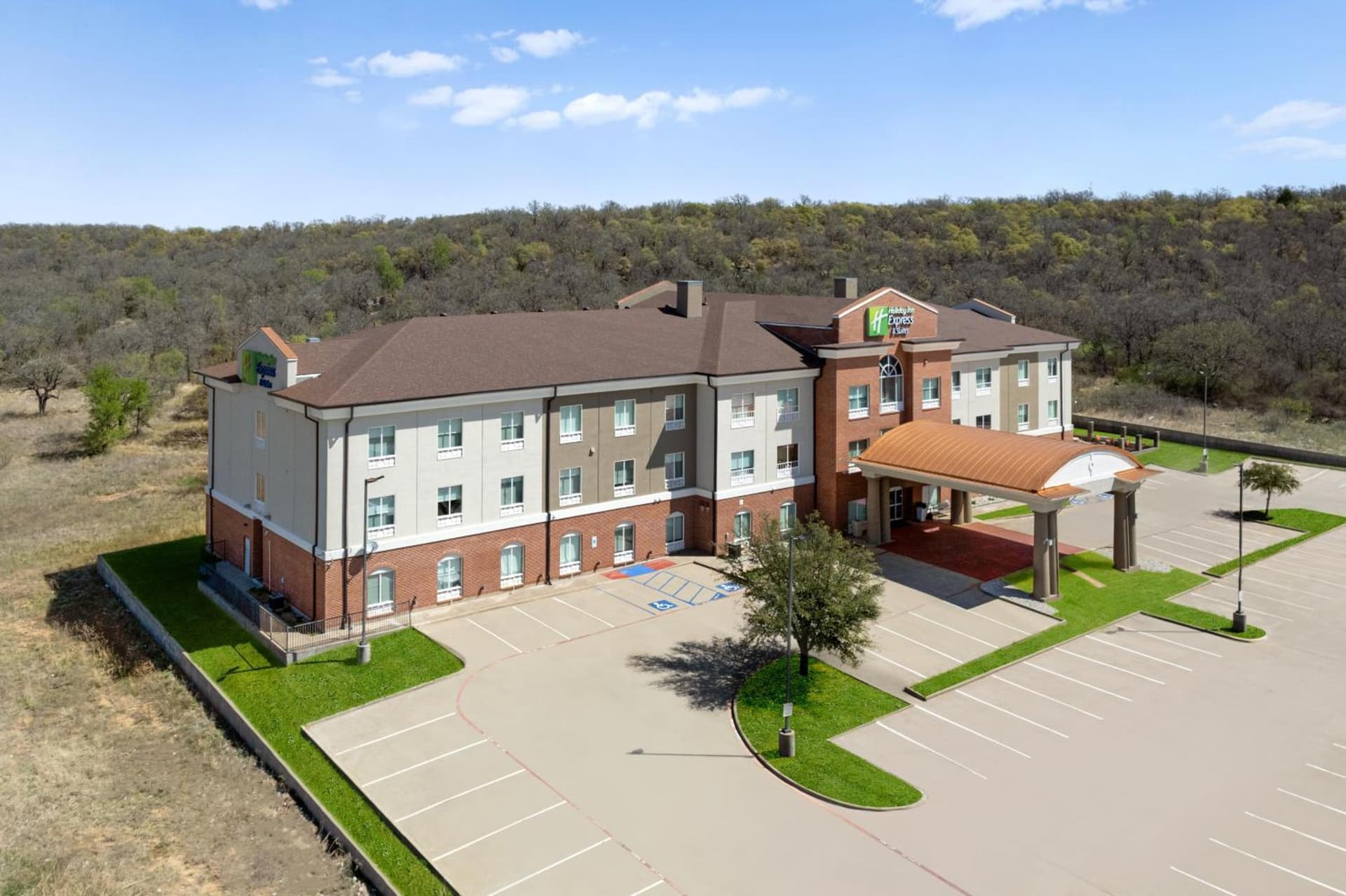 Holiday Inn & Suites Graham