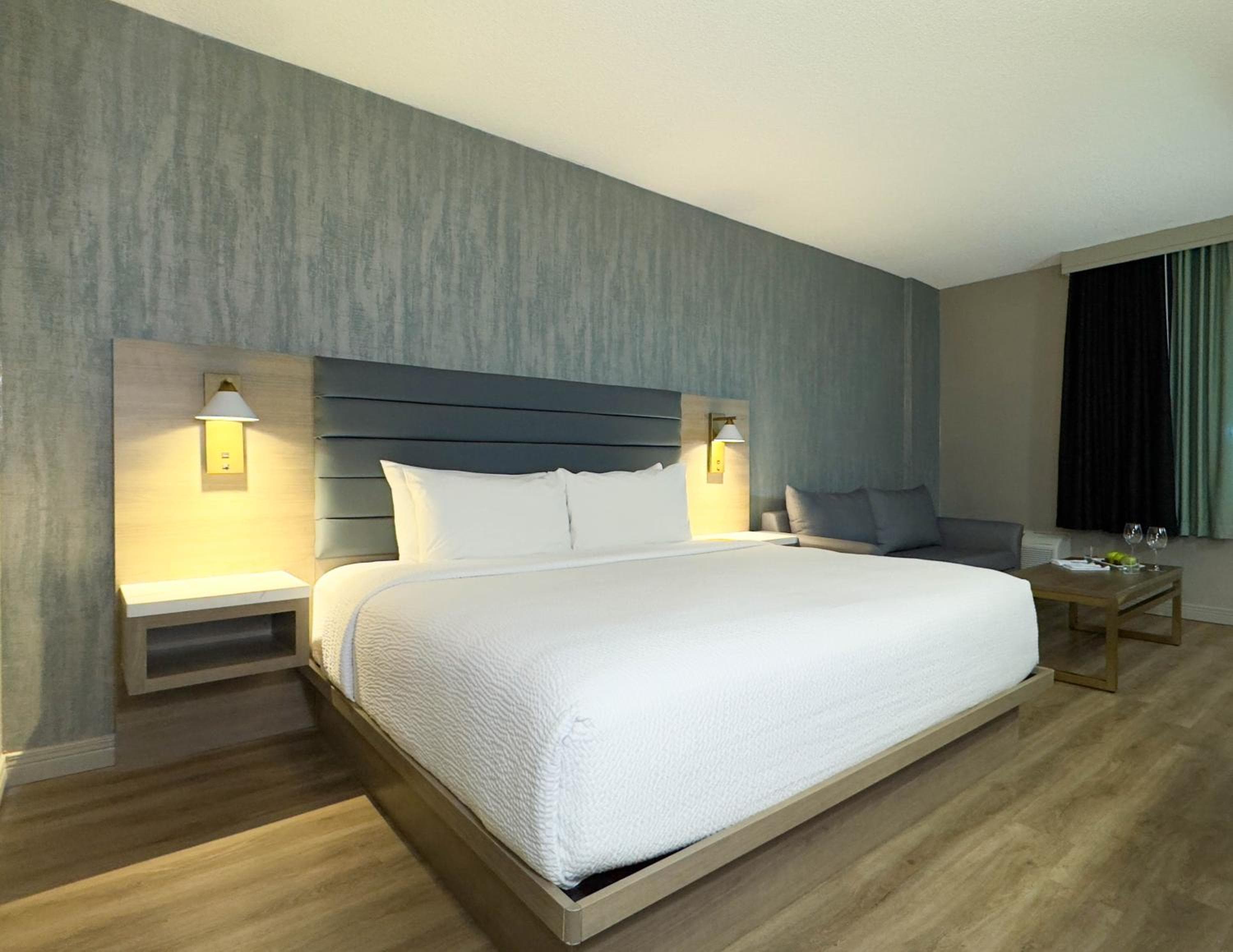 Radisson Hotel Montreal Airport