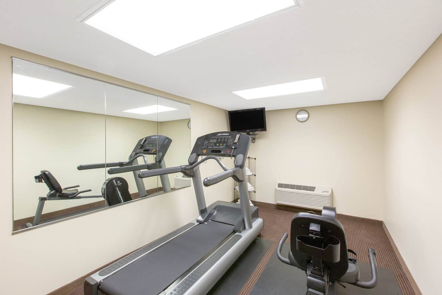 AmericInn by Wyndham Ottumwa