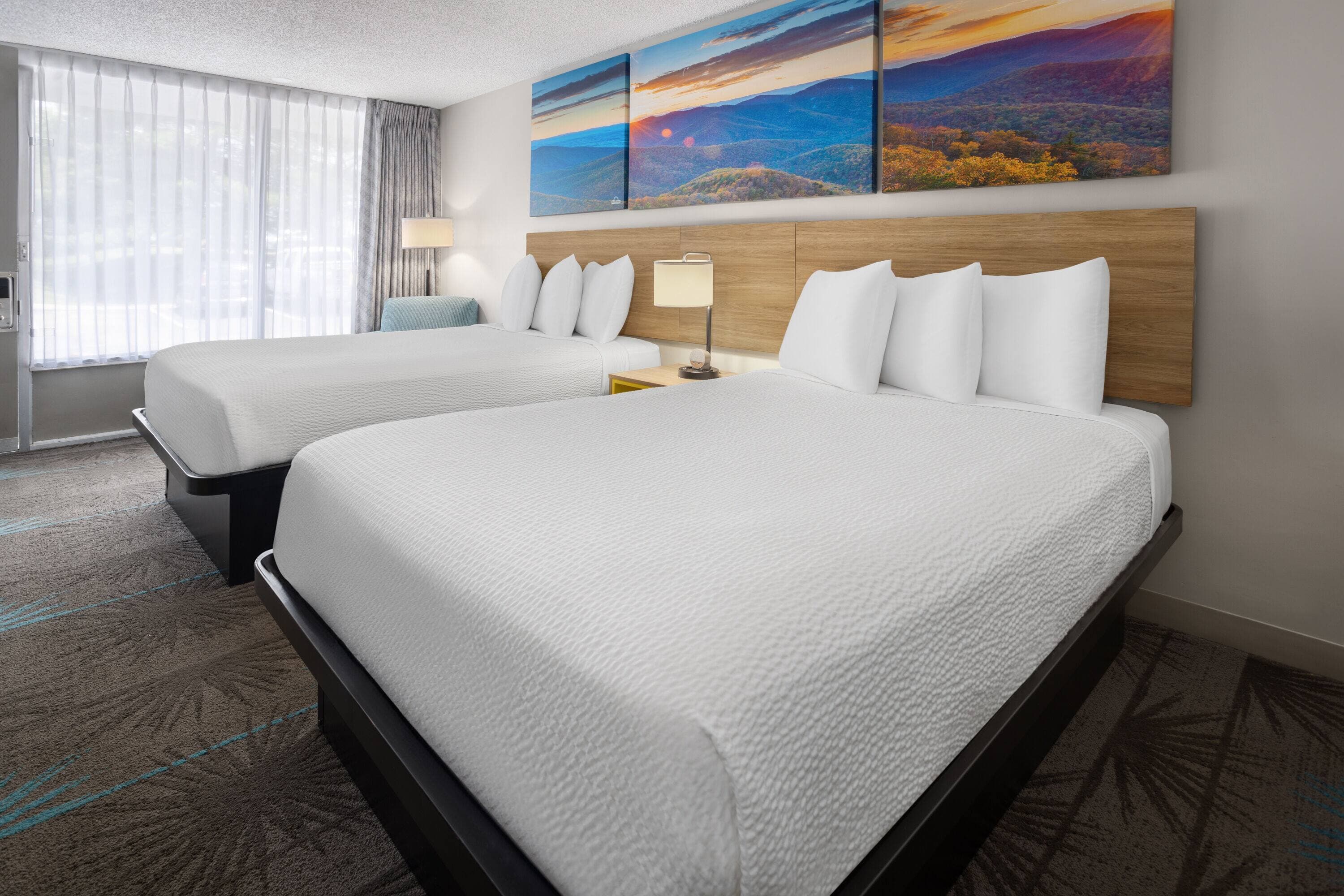 Days Inn by Wyndham Frederick