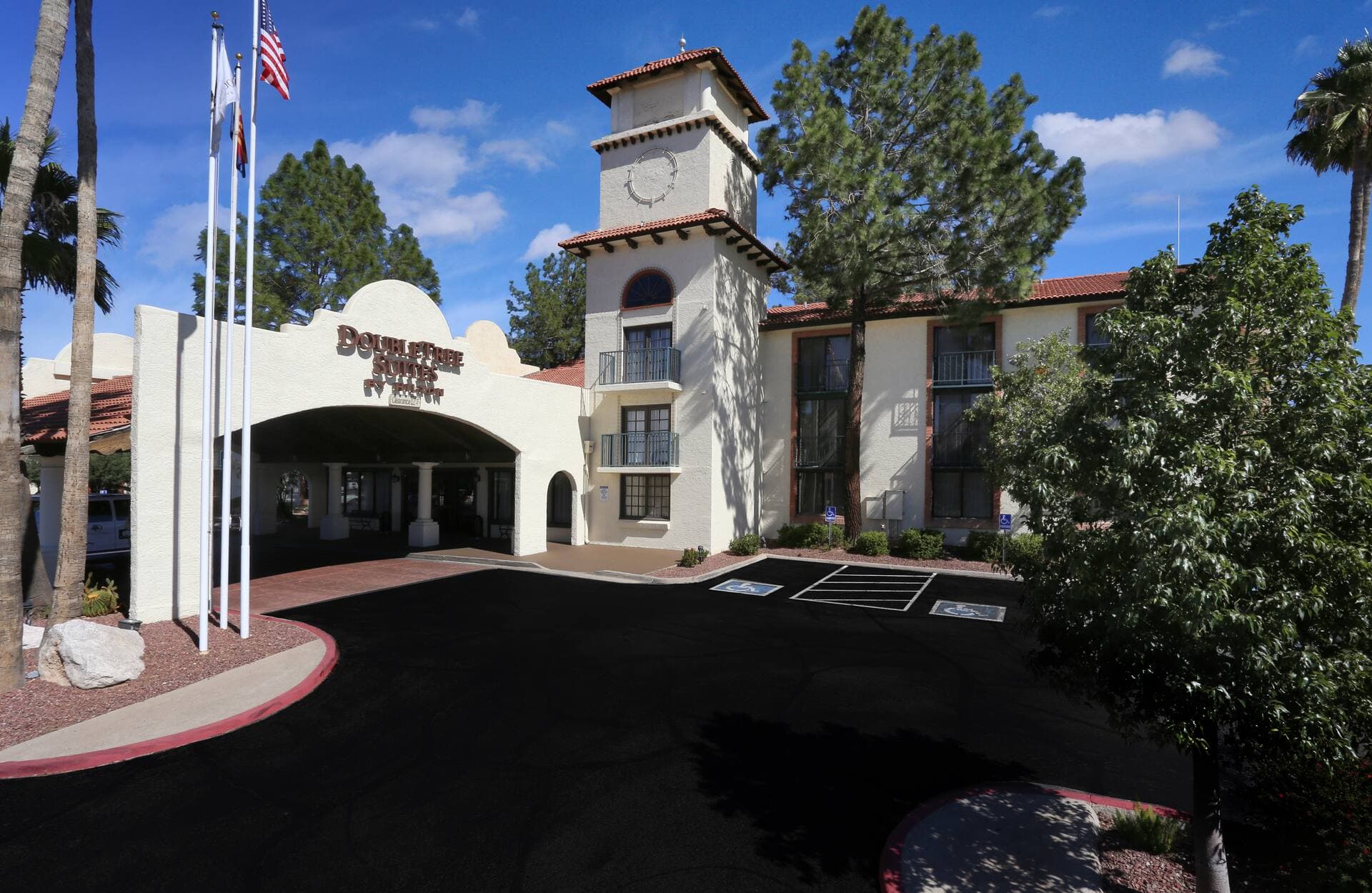 DoubleTree Suites by Hilton Tucson Airport