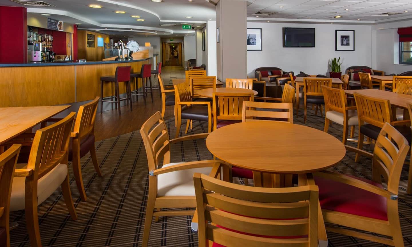 Holiday Inn Express - Swansea - East