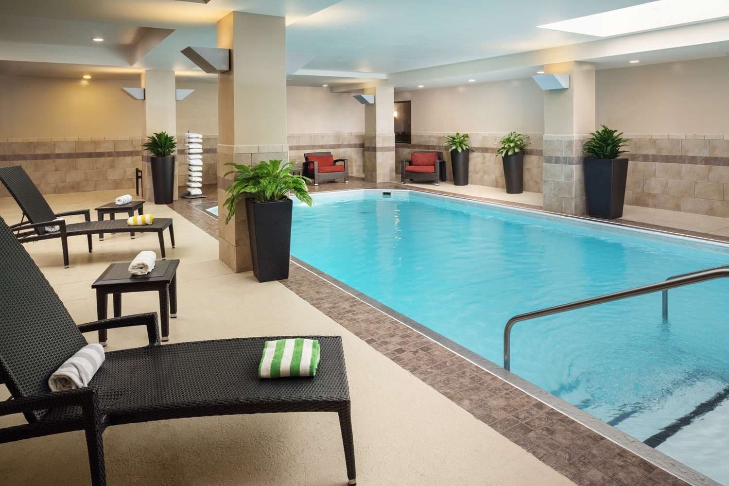 Embassy Suites by Hilton St. Louis Downtown